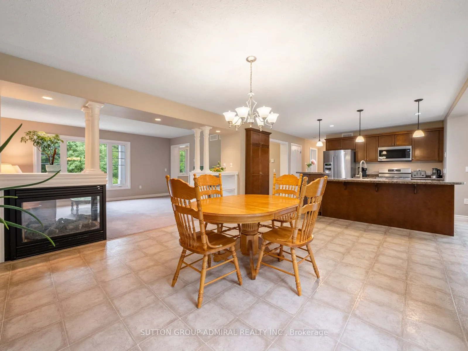 6886 Wellington Rd 16