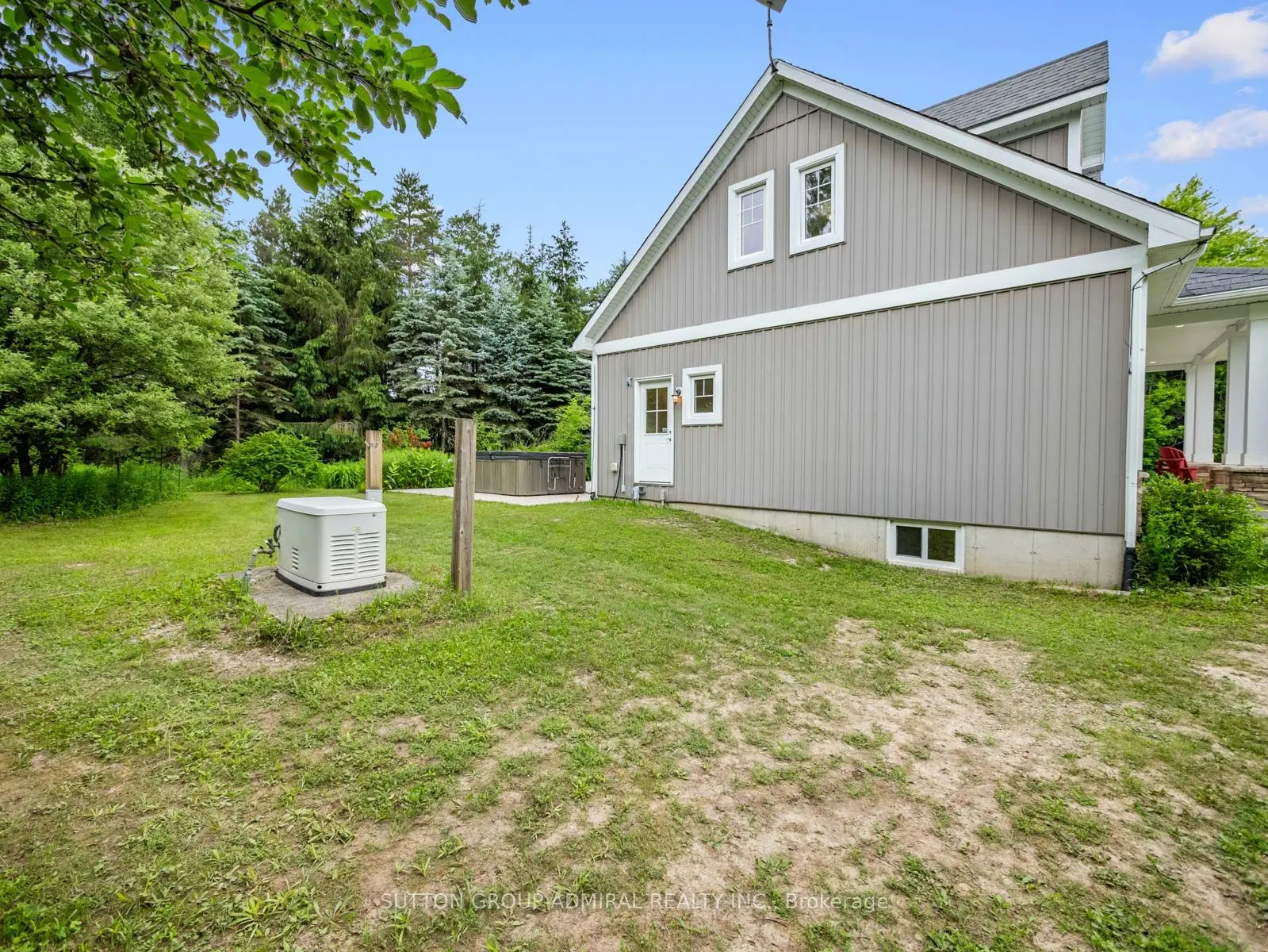 6886 Wellington Rd 16