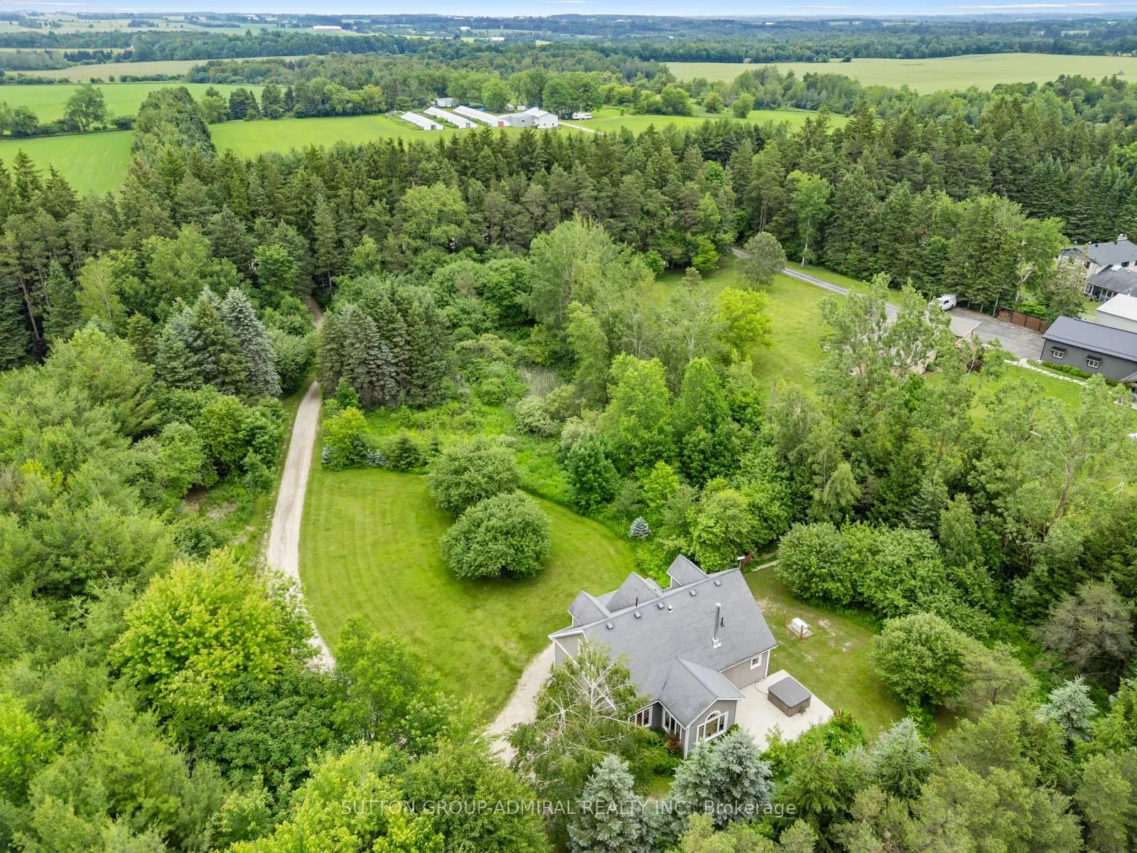 6886 Wellington Rd 16