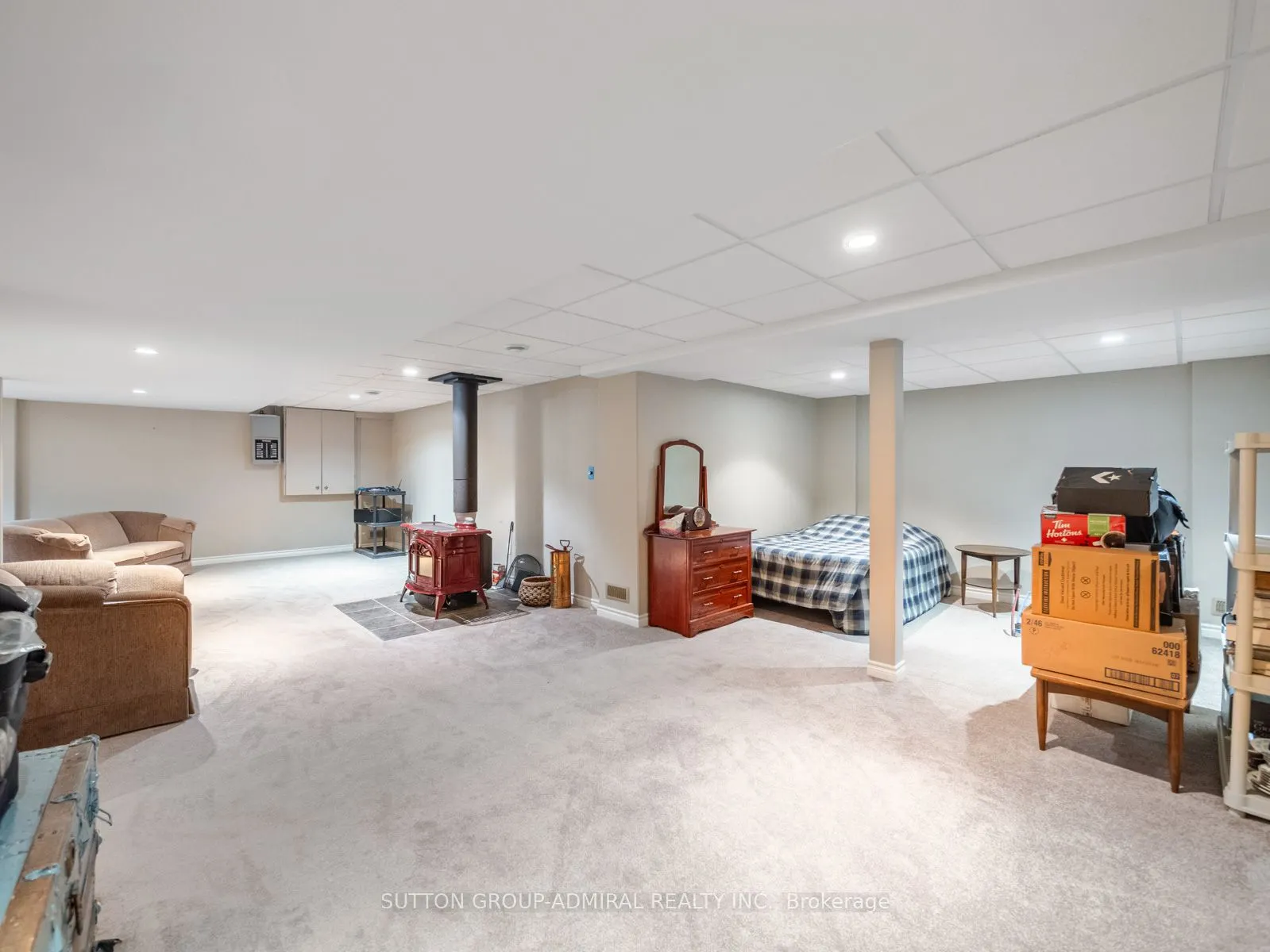 6886 Wellington Rd 16