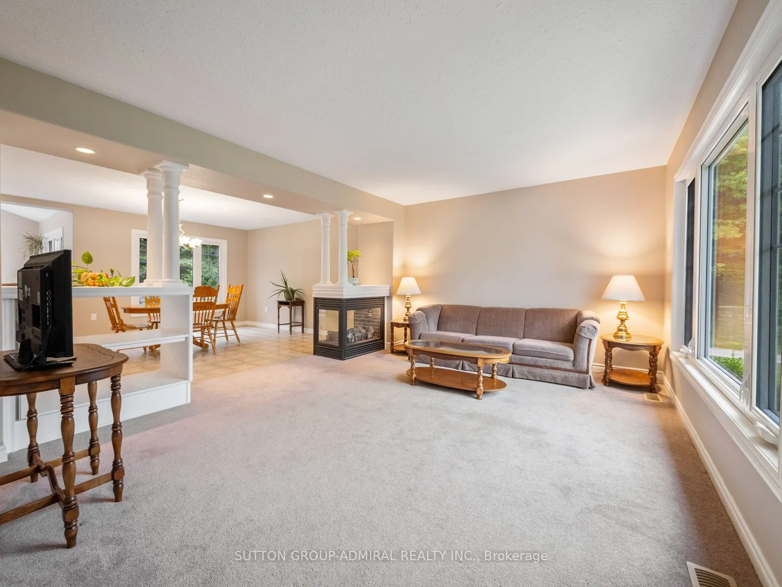 6886 Wellington Rd 16