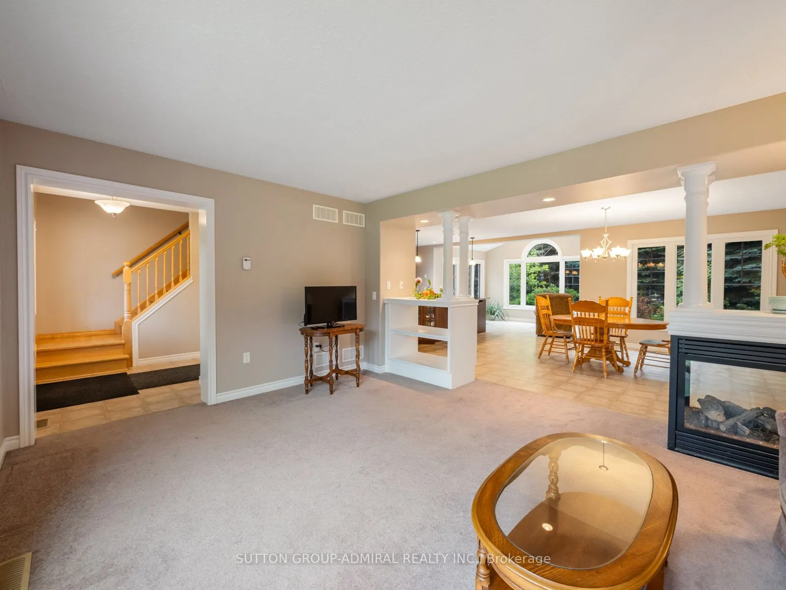 6886 Wellington Rd 16