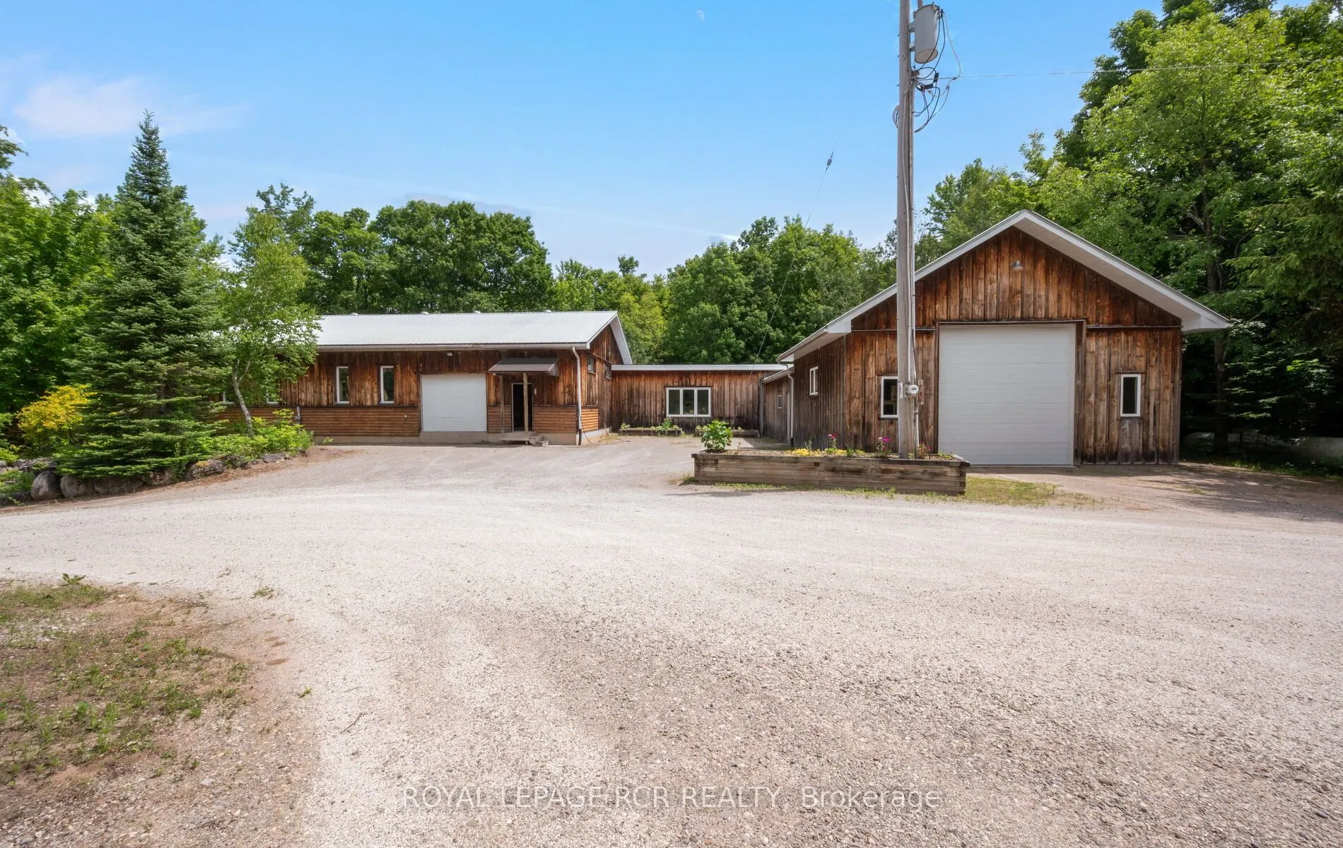 425457 25 Side Road
