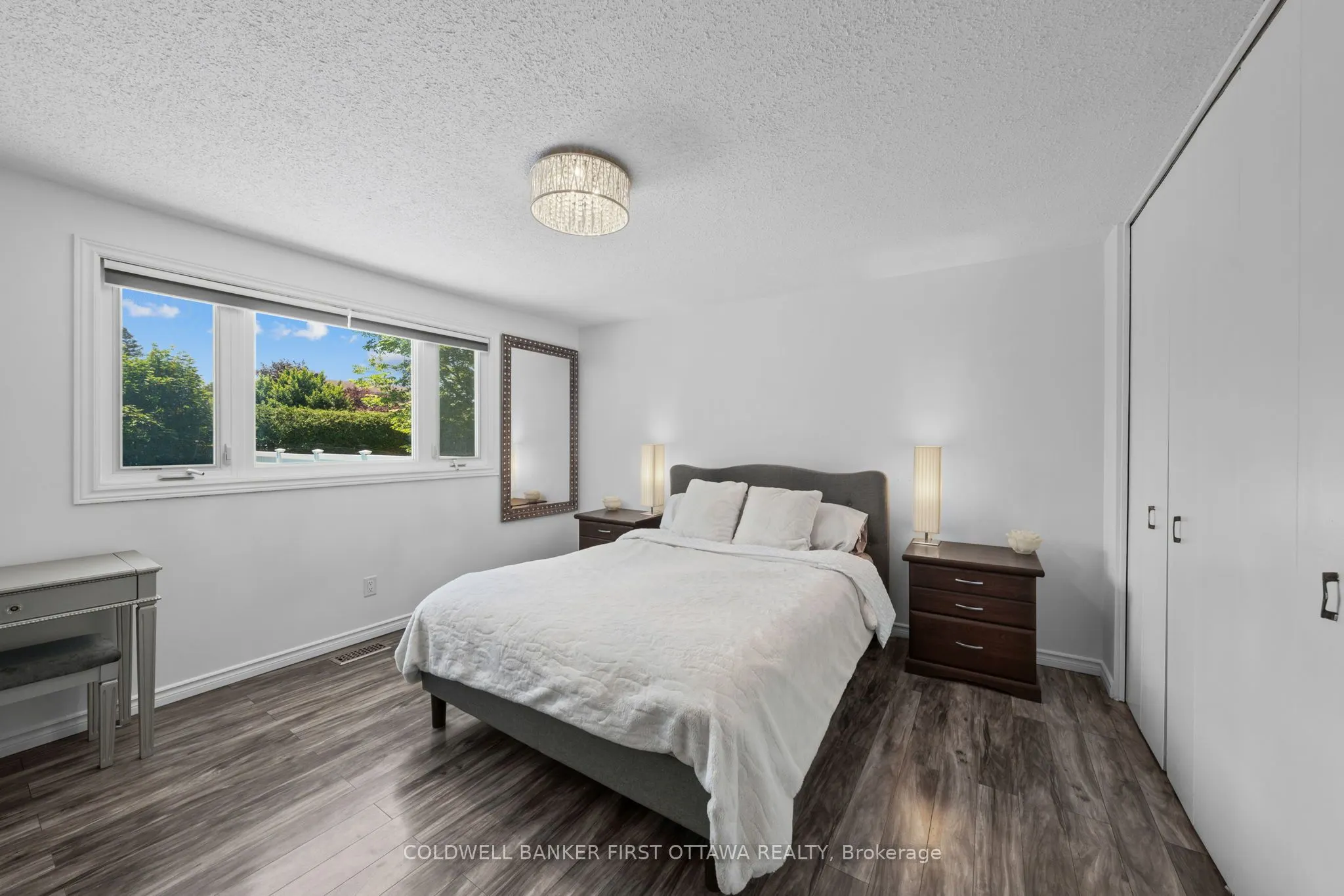 12 Bradgate Drive