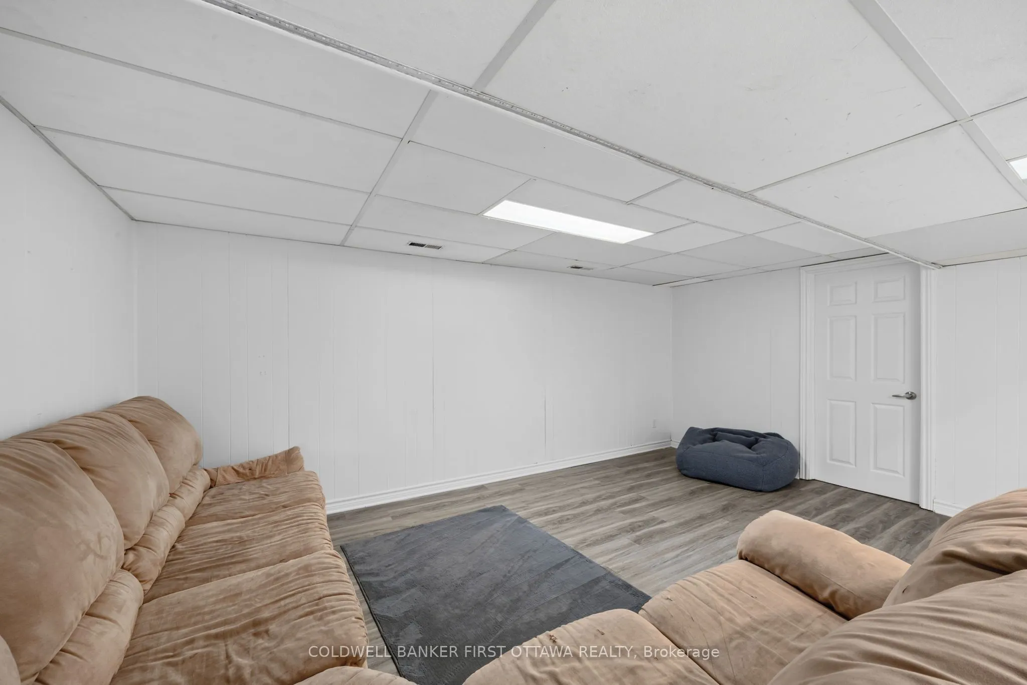 12 Bradgate Drive