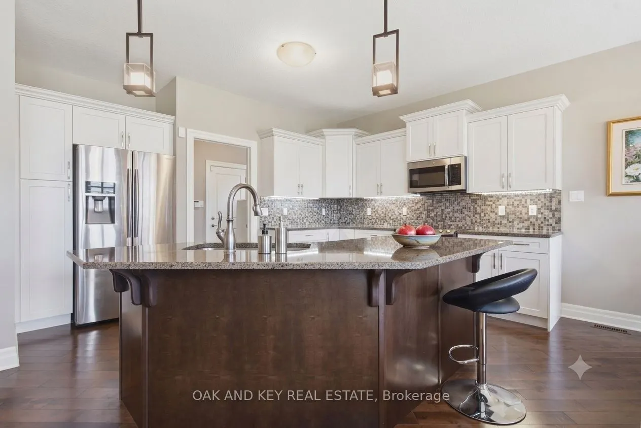 3278 COLONEL TALBOT Road #73