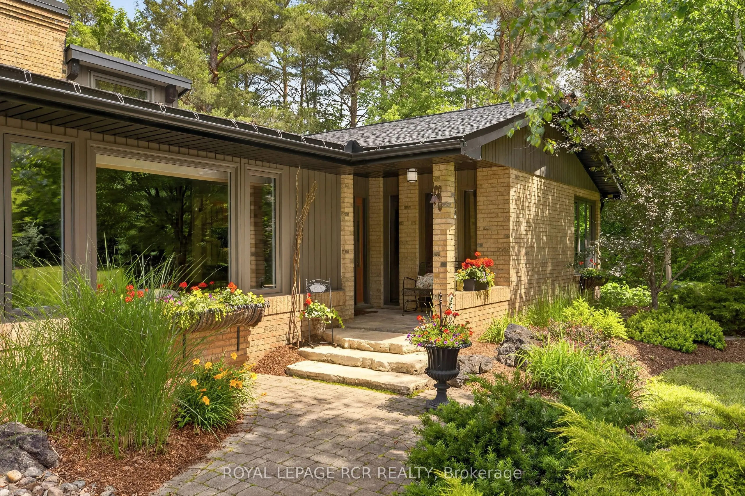 308339 Hockley Road