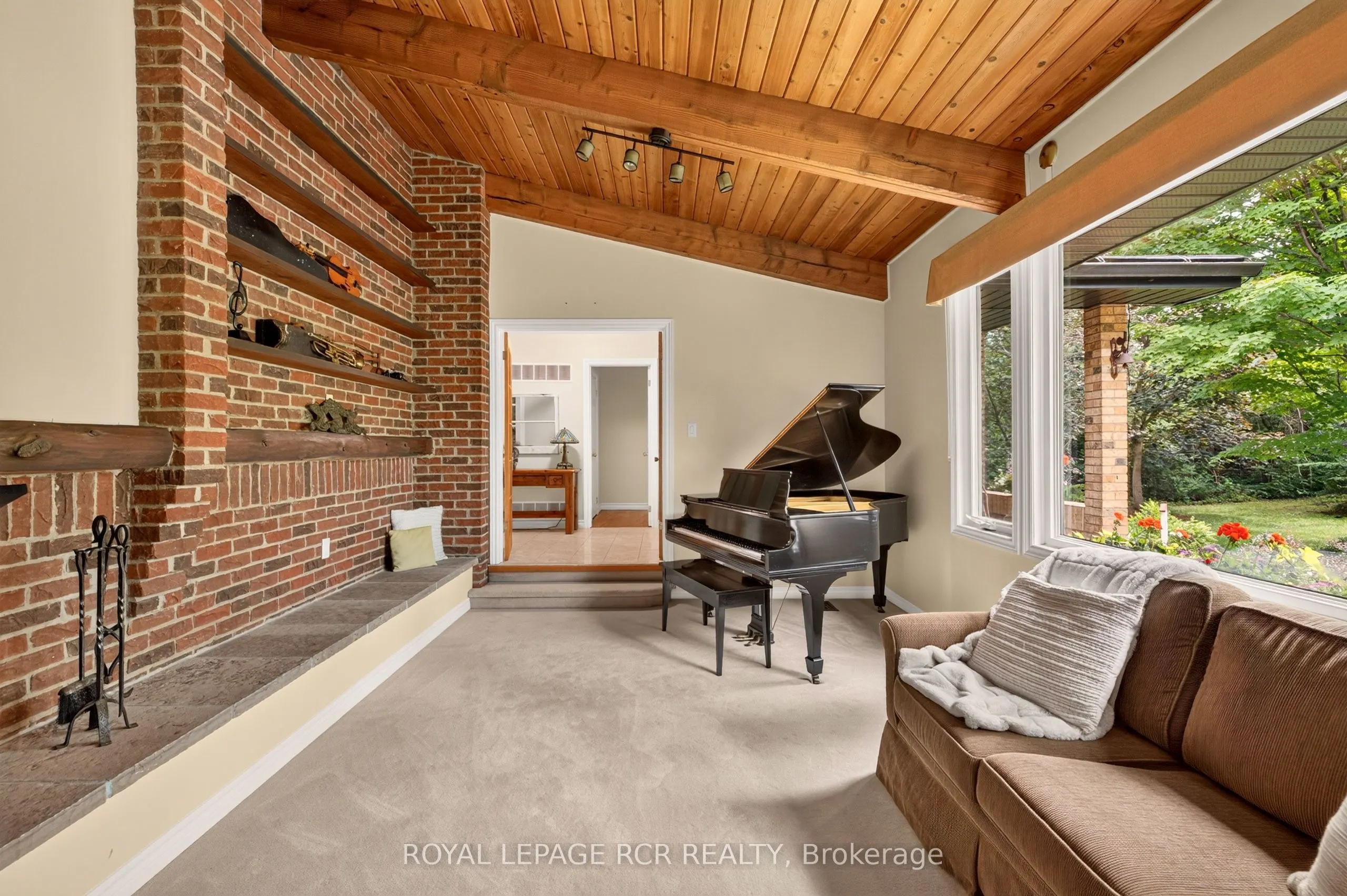 308339 Hockley Road