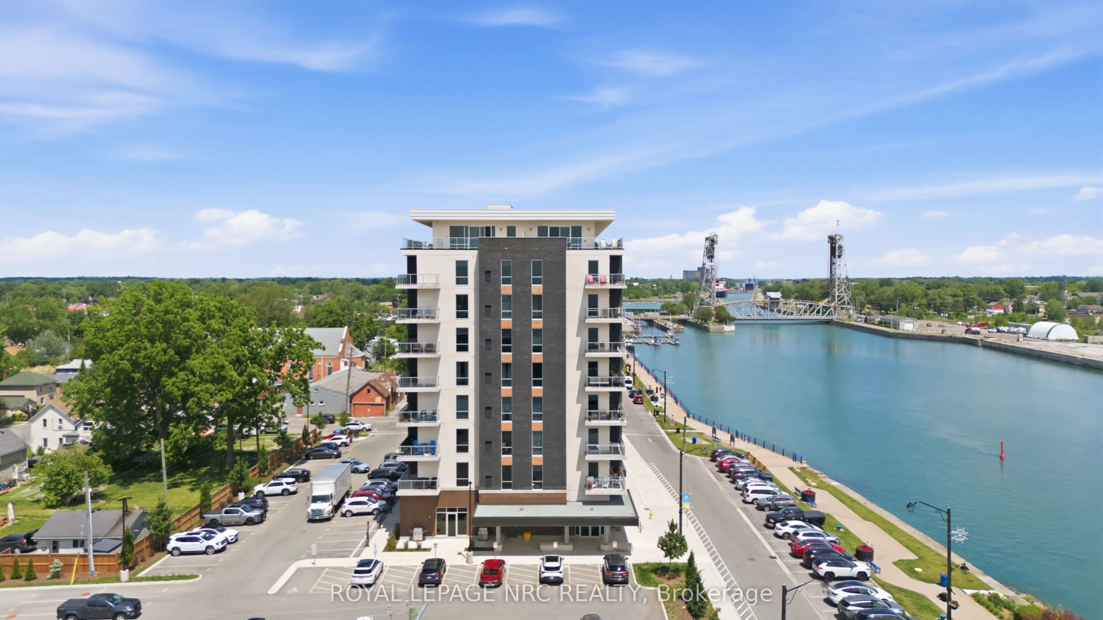 118 West Street #304