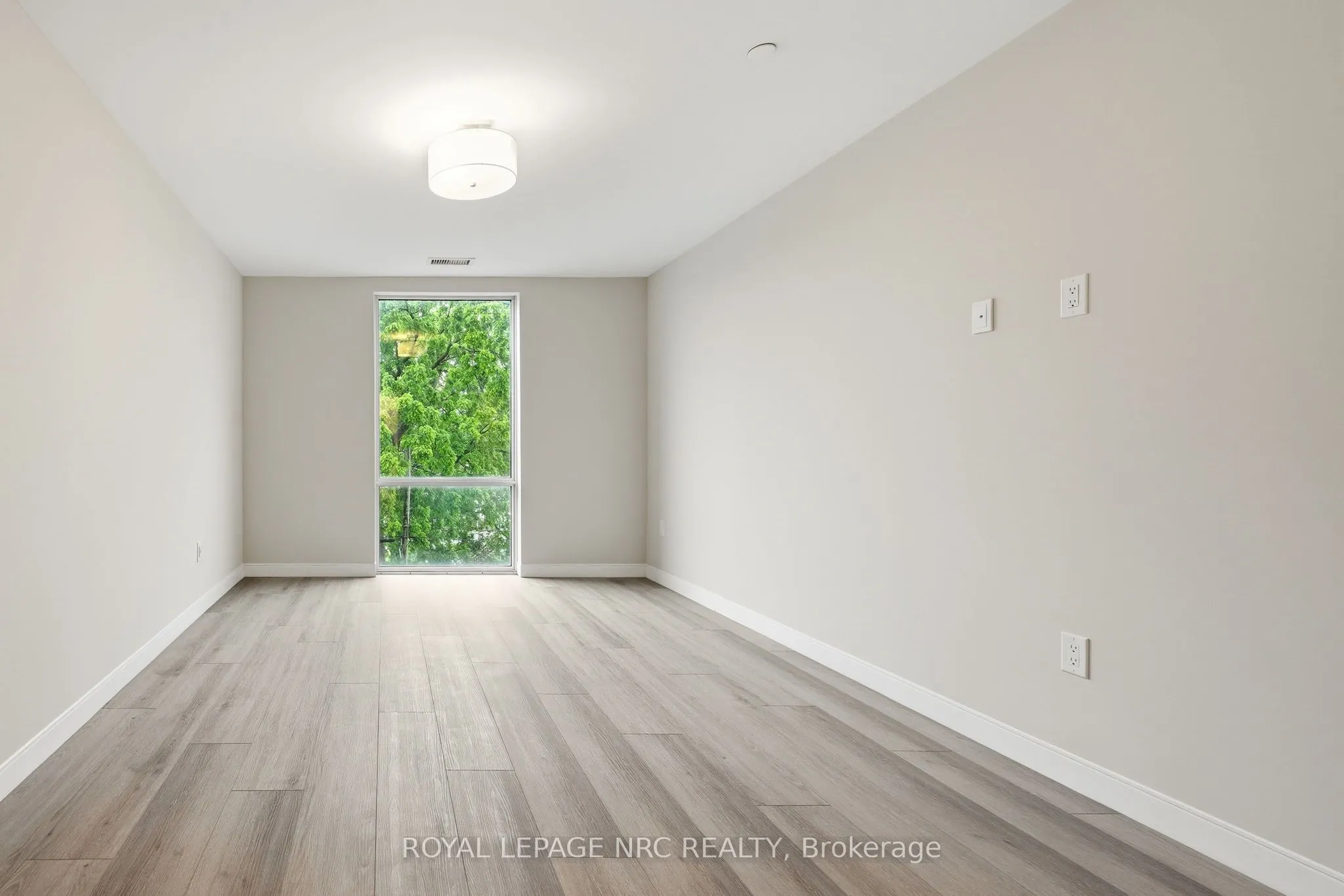 118 West Street #304