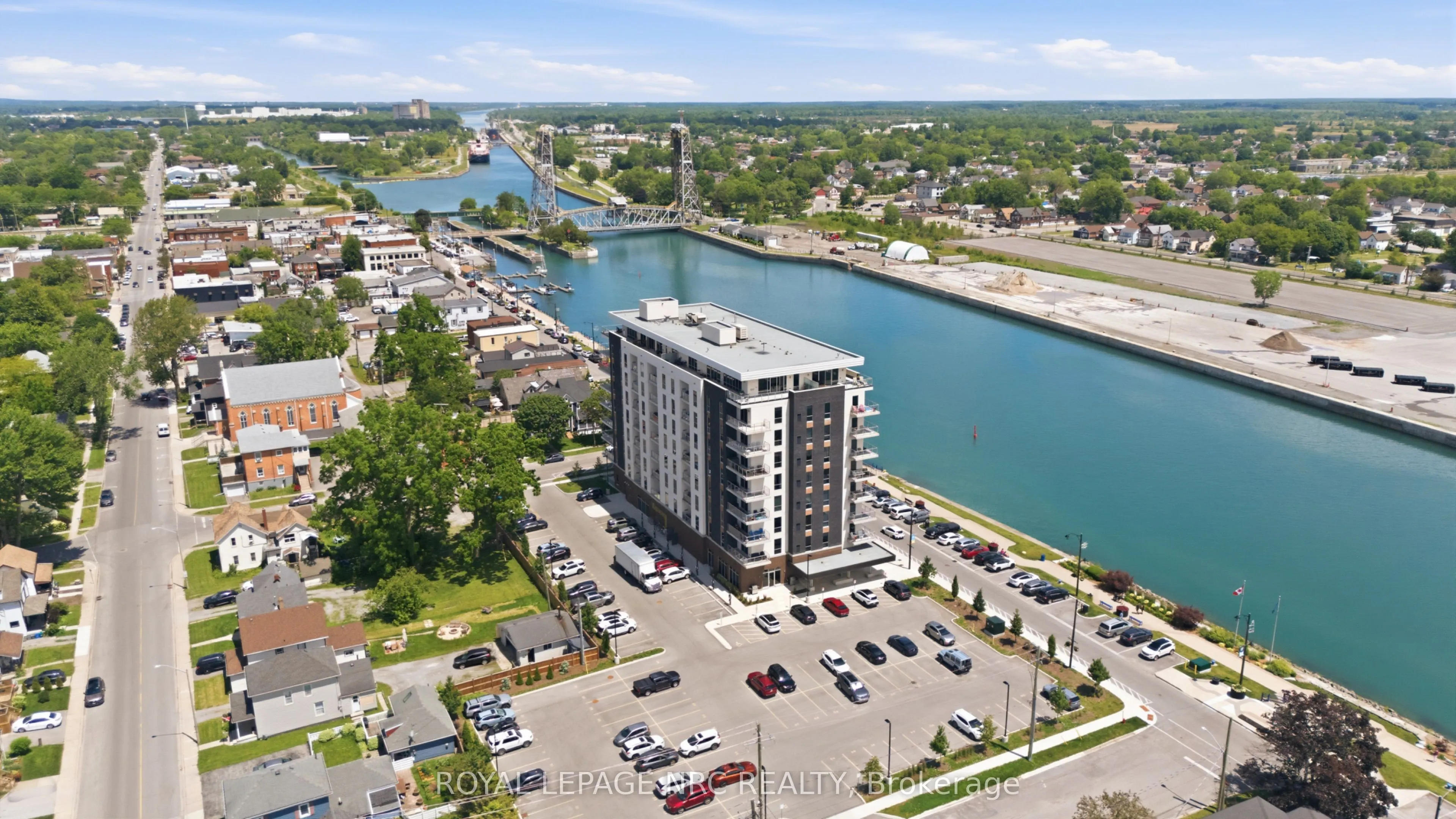 118 West Street #304