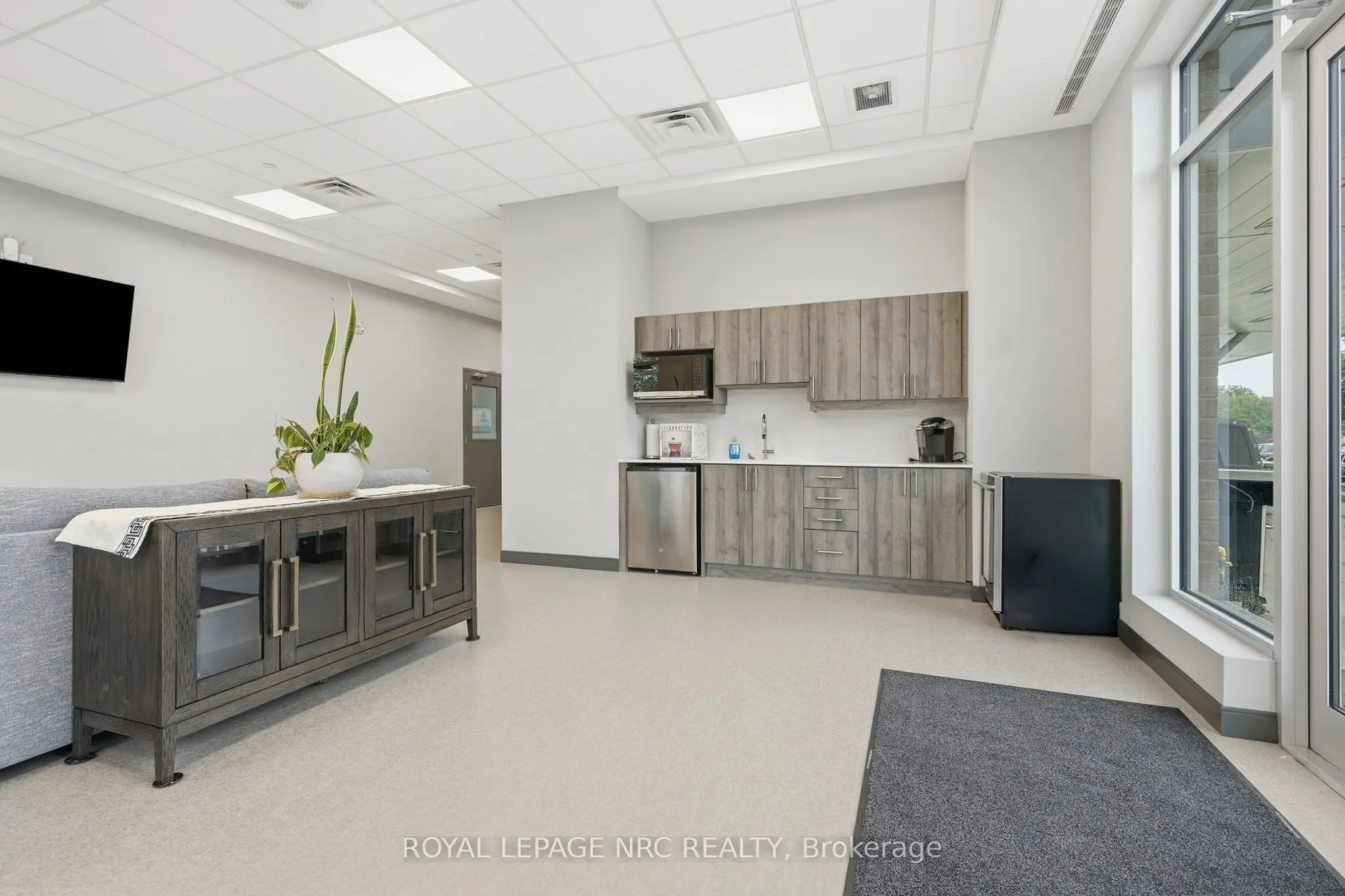 118 West Street #304