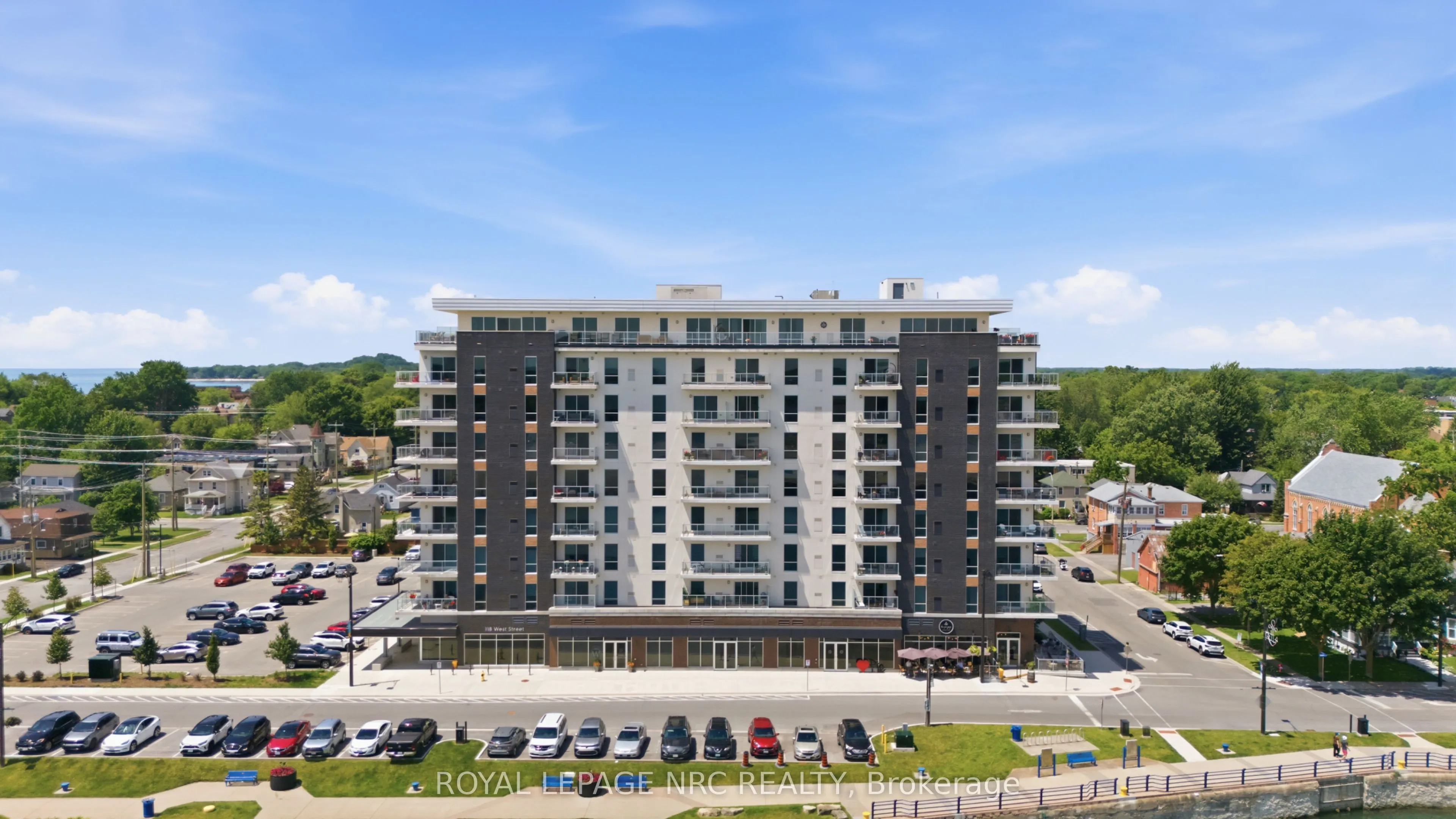 118 West Street #304