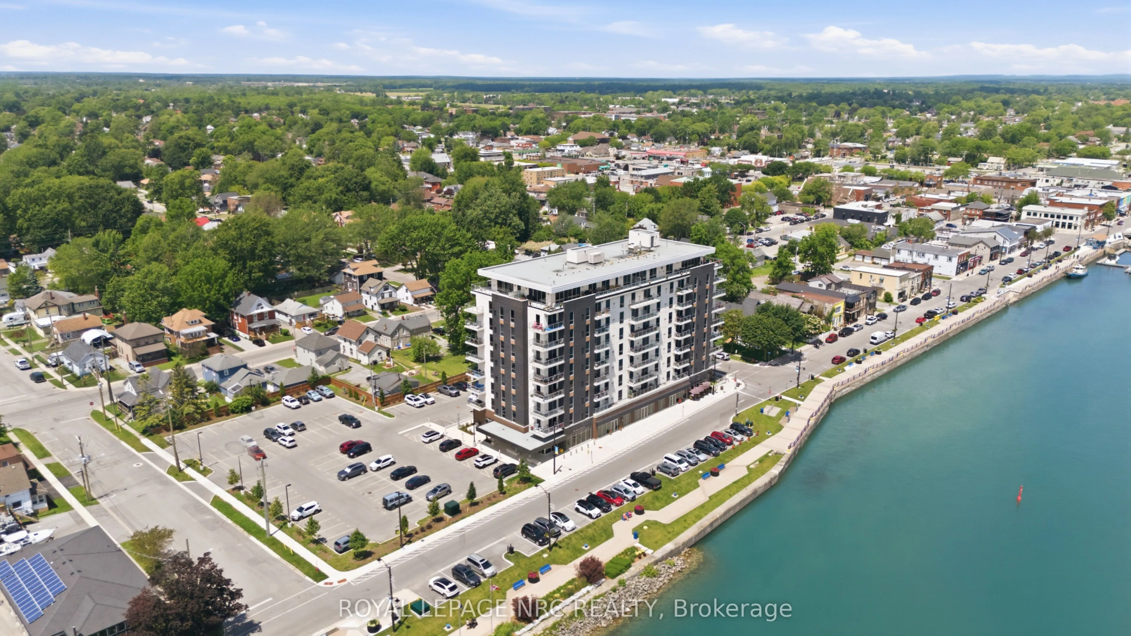 118 West Street #304