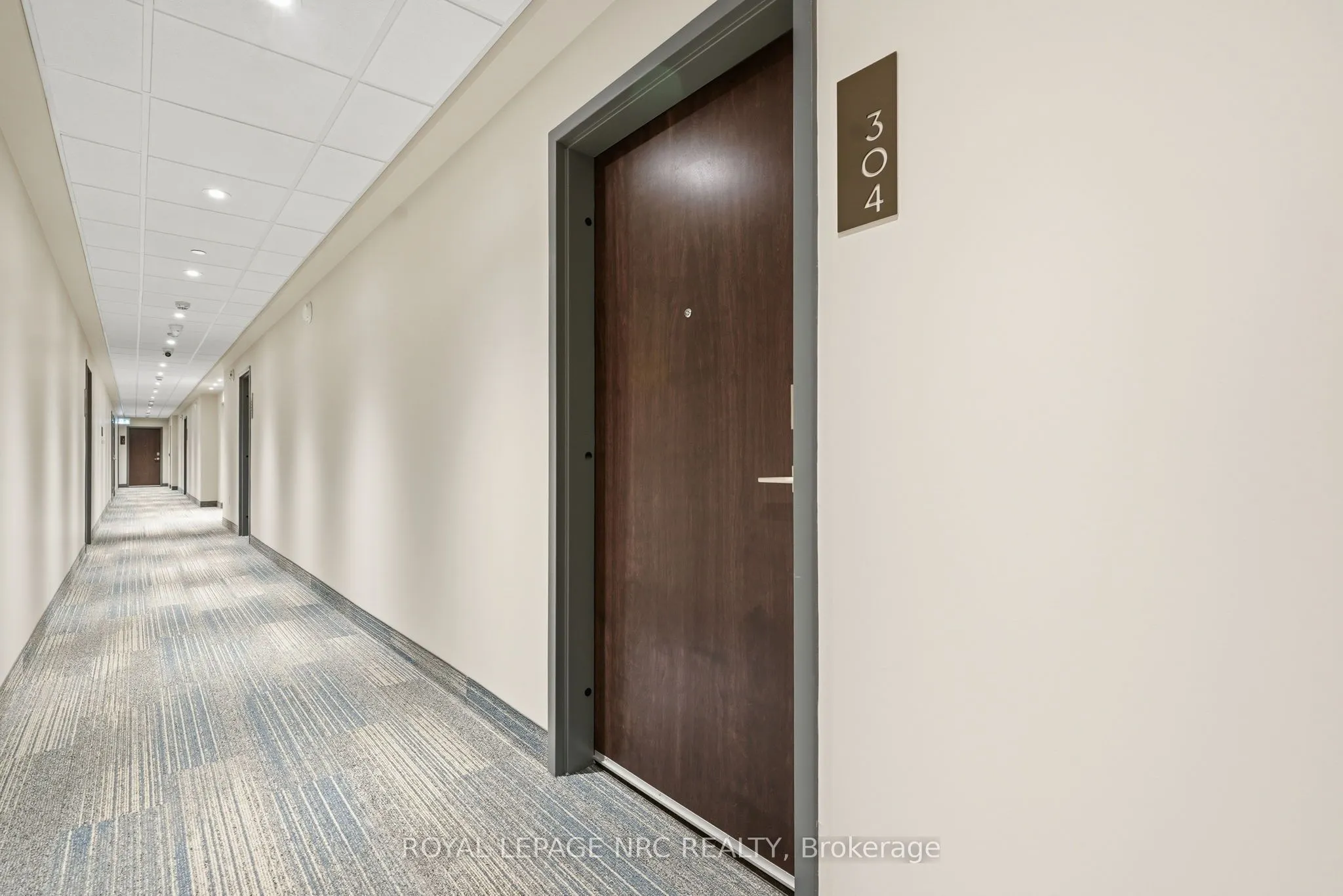 118 West Street #304