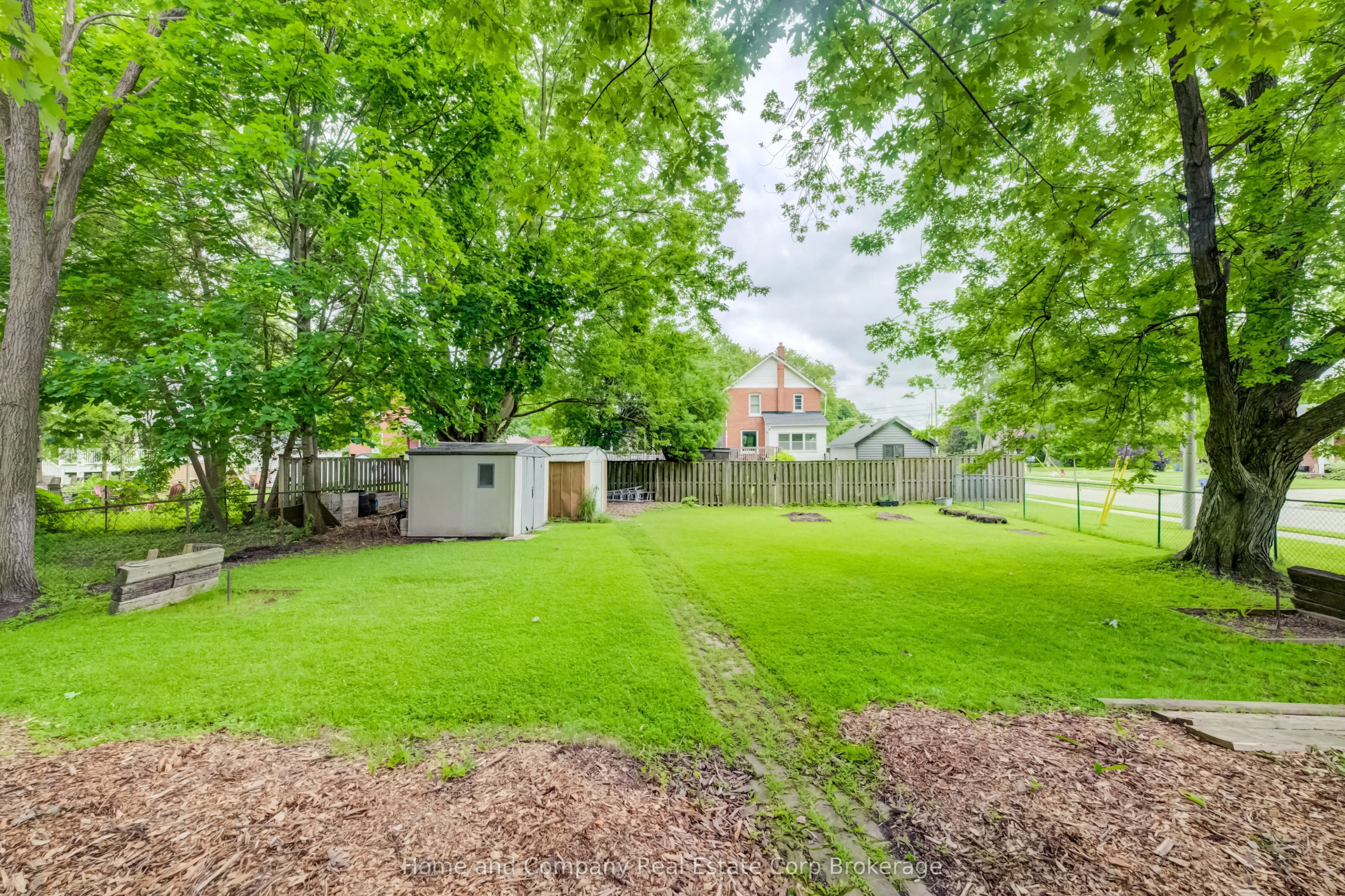 122 Brydges Street