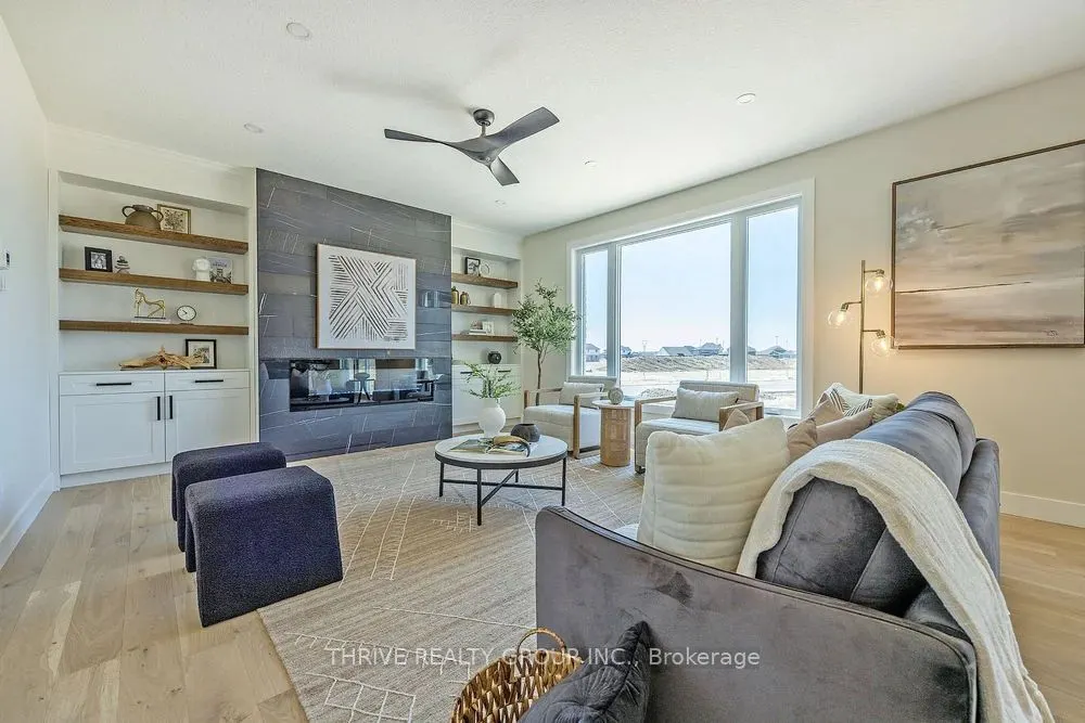 878 Lunar Drive