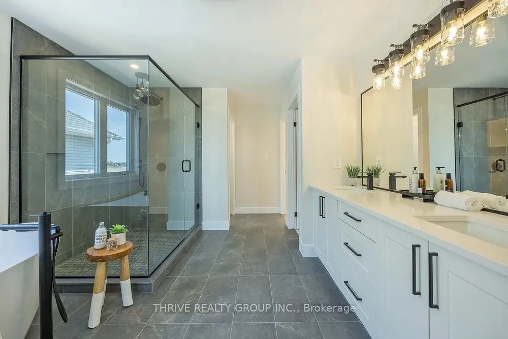 878 Lunar Drive