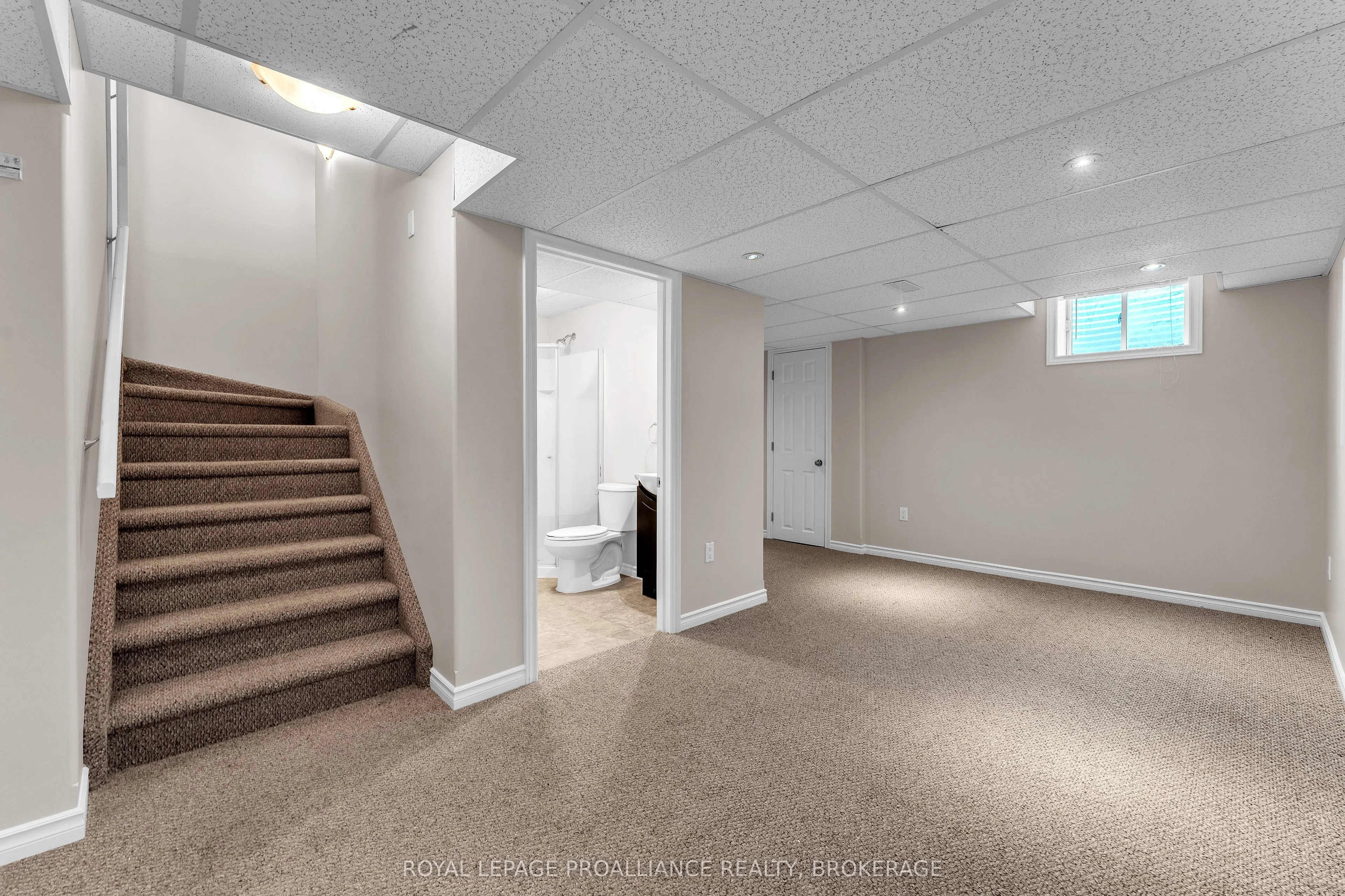 792 Newmarket Lane