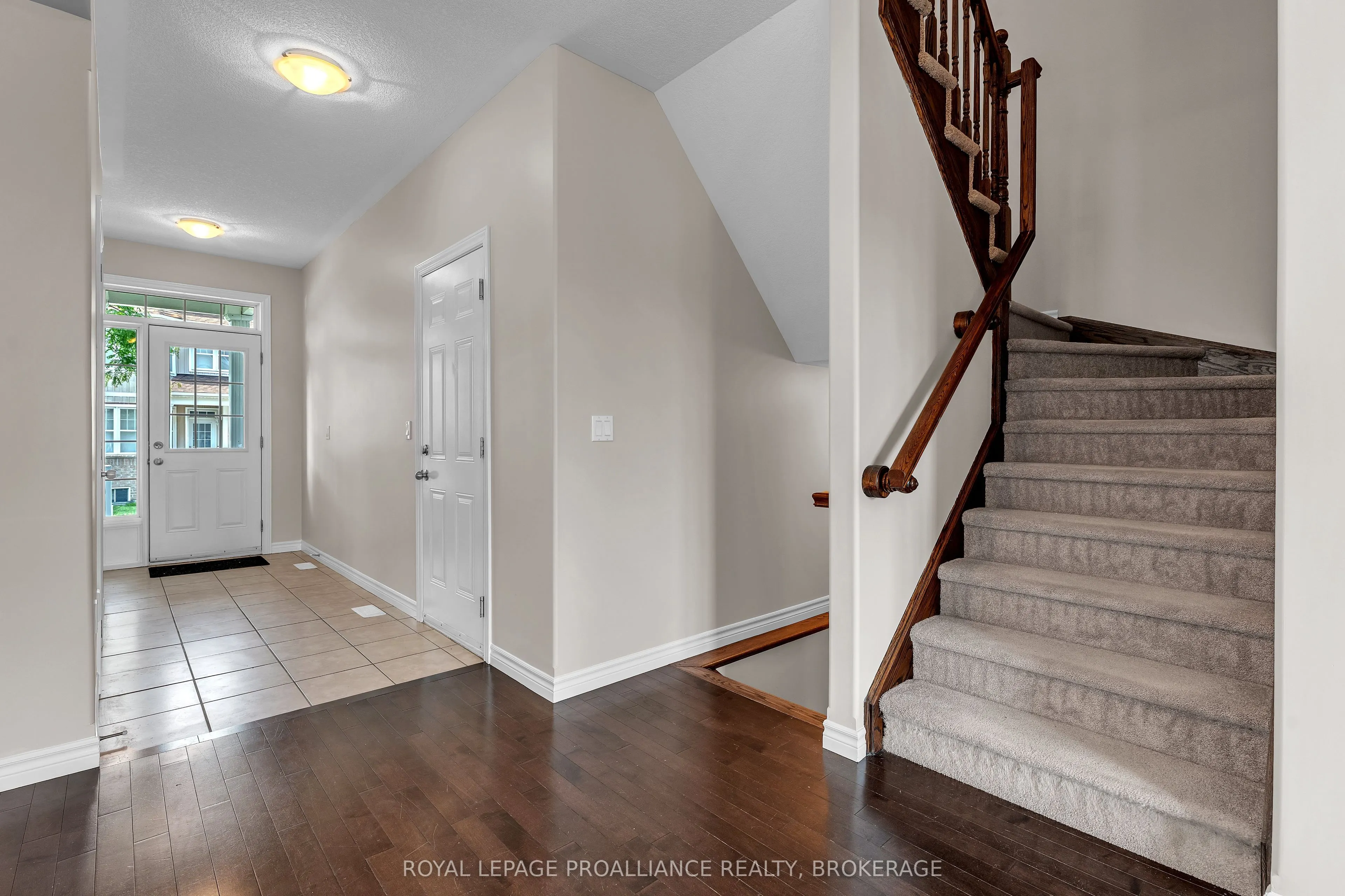 792 Newmarket Lane