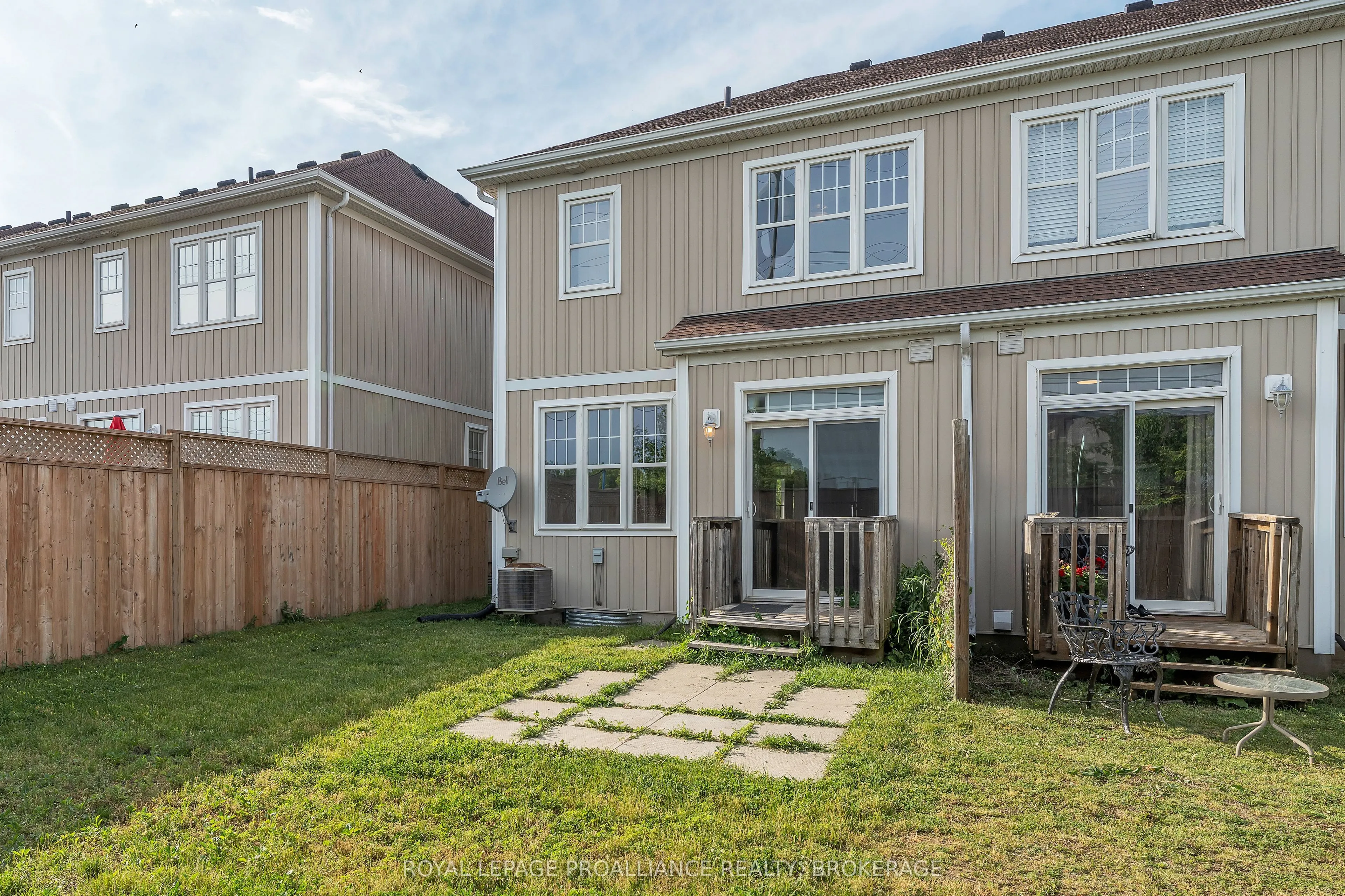792 Newmarket Lane