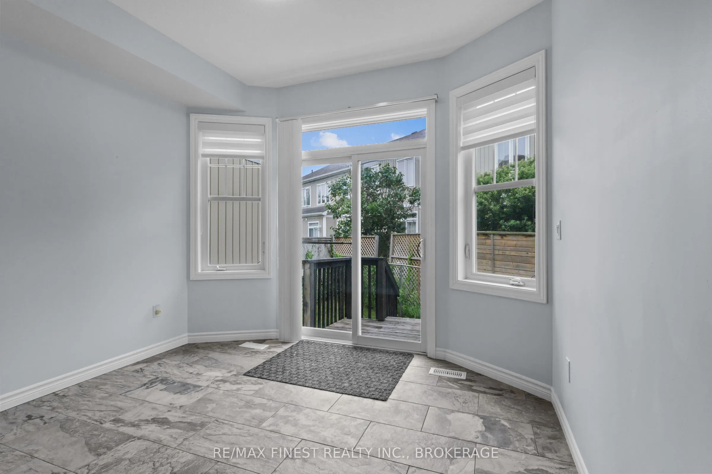 893 Ascot Lane