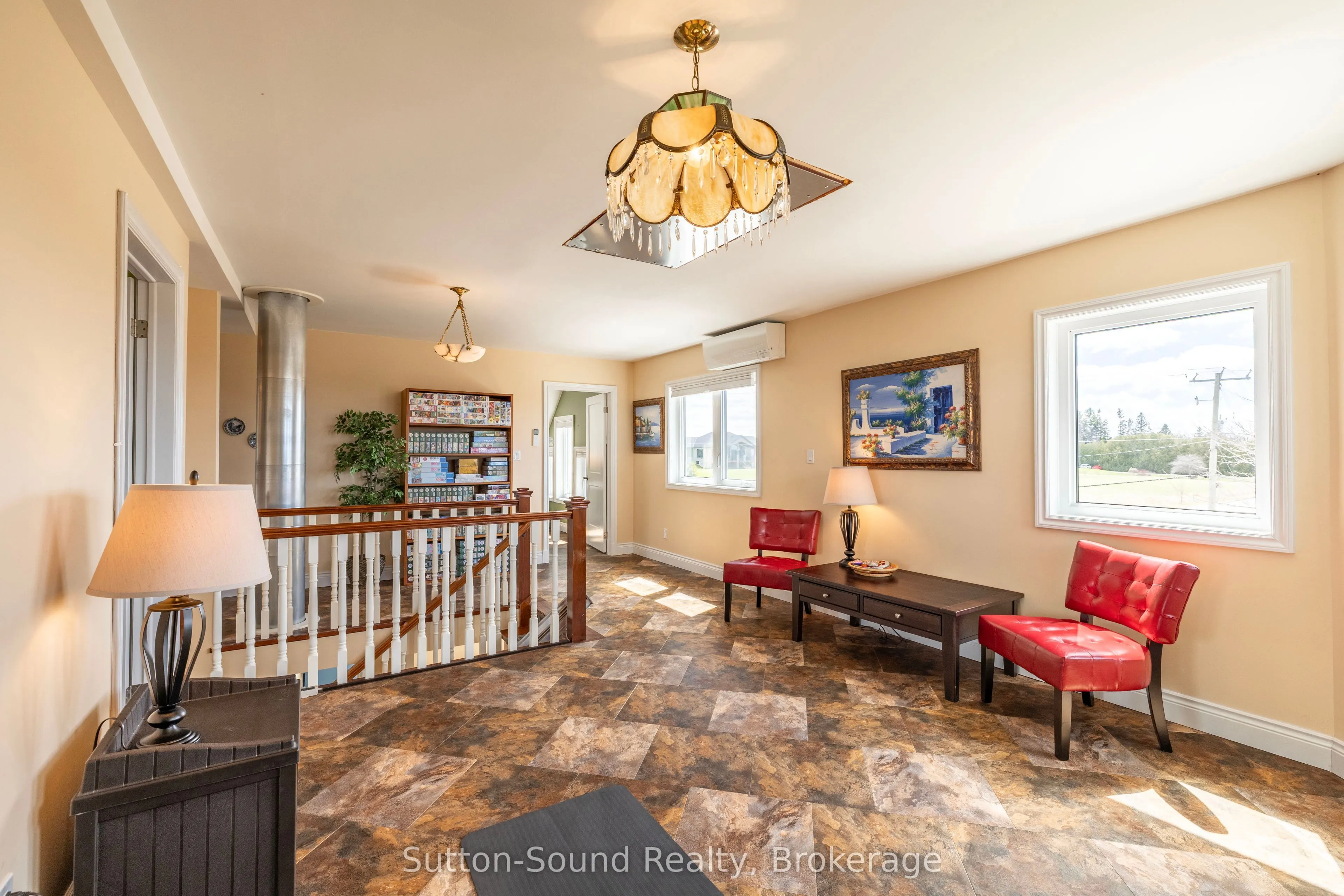 501483 Grey Road 1 Road