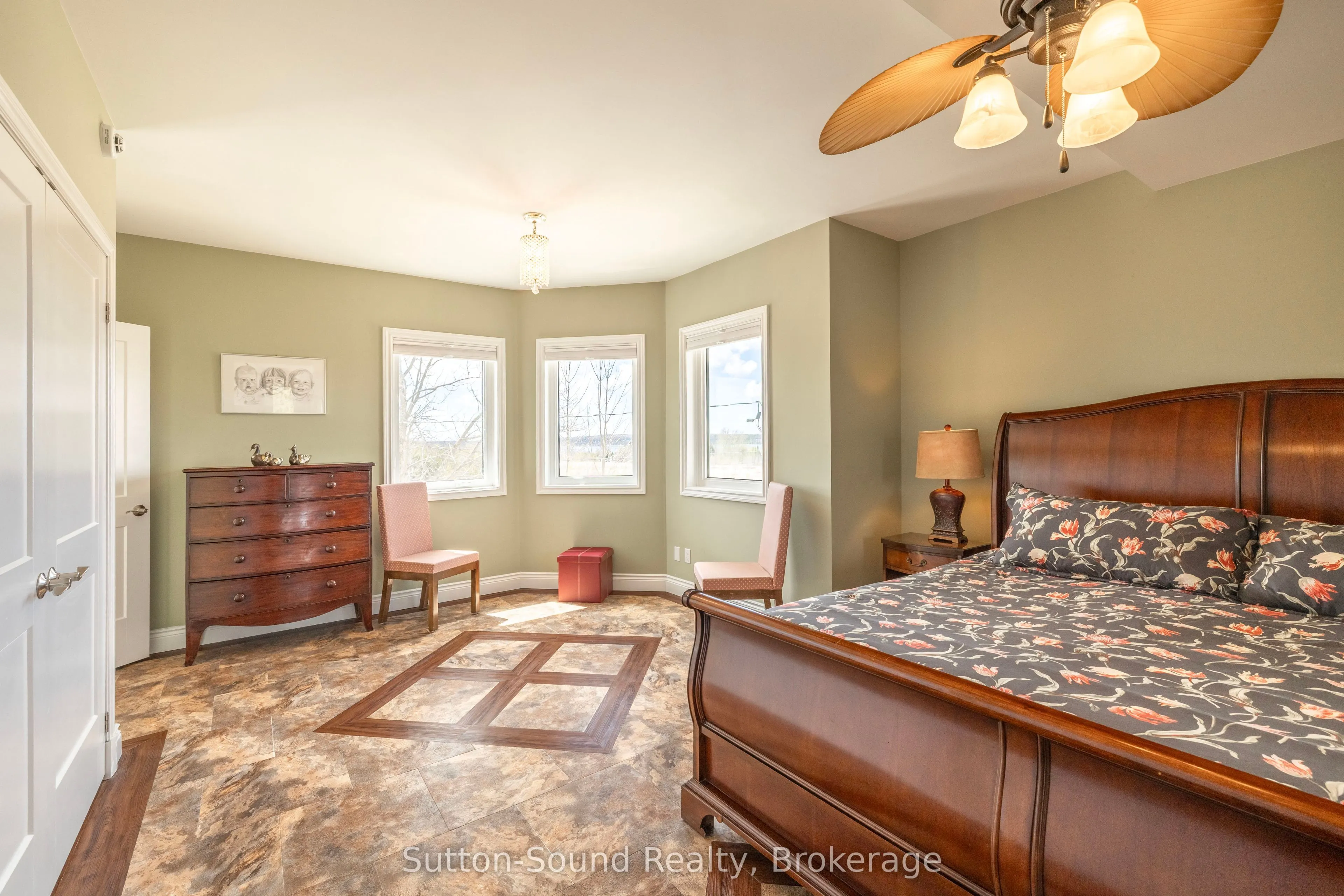 501483 Grey Road 1 Road