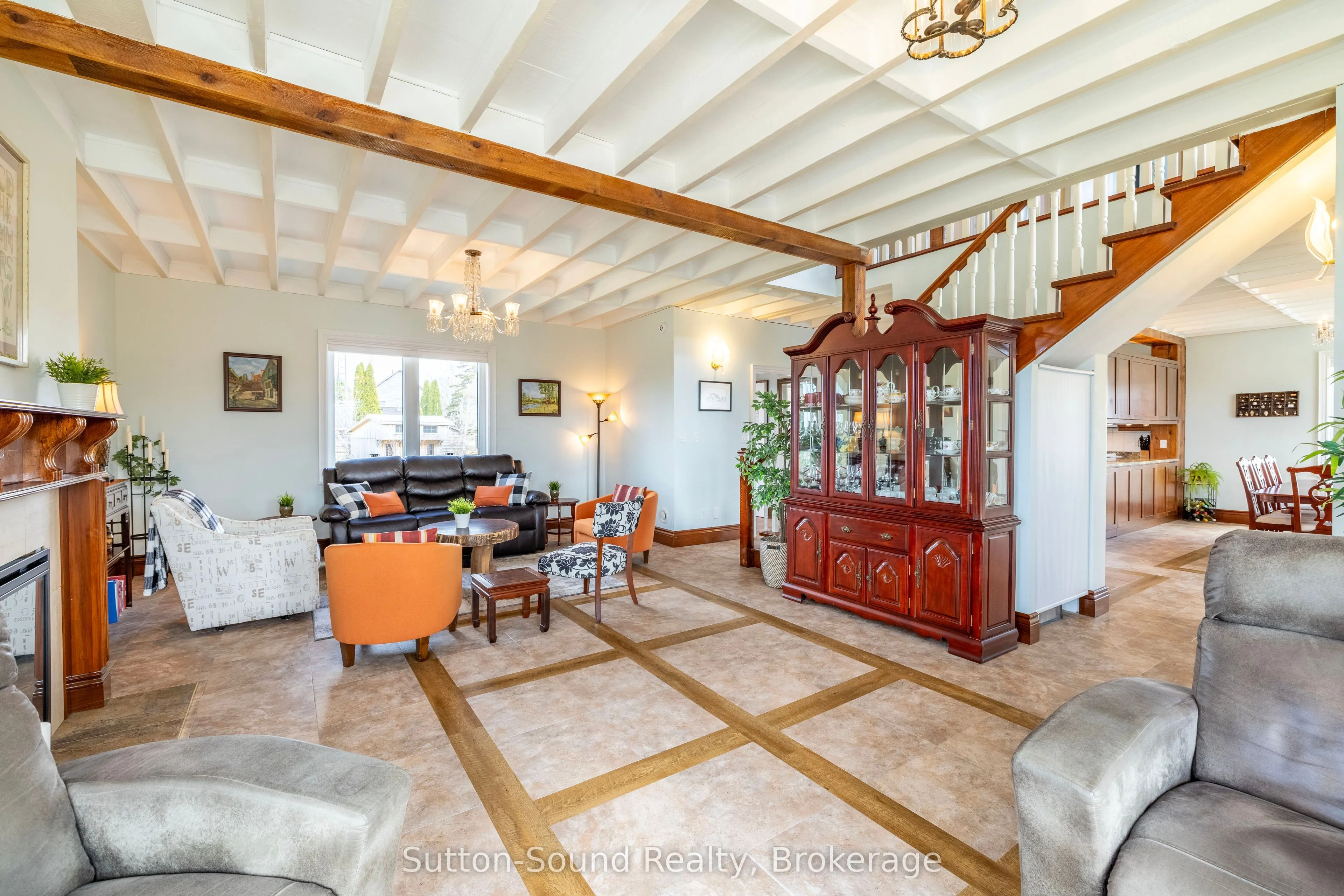 501483 Grey Road 1 Road