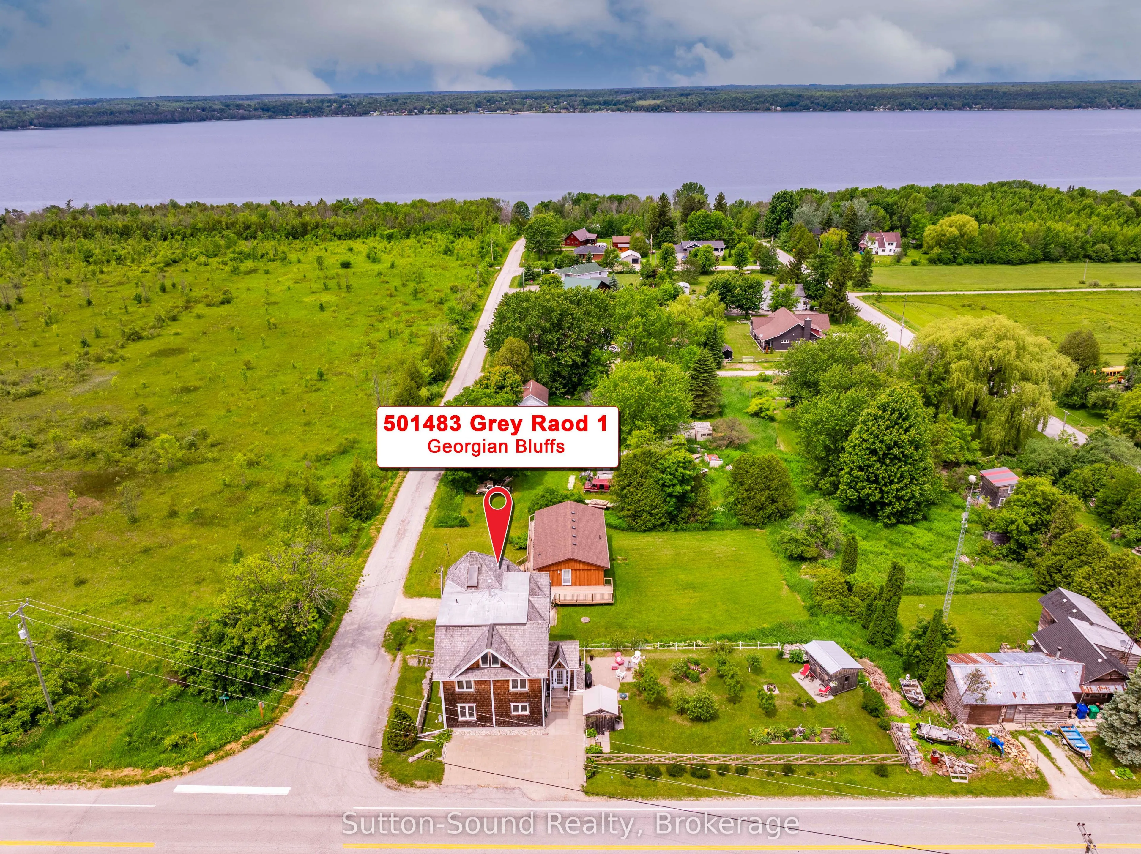 501483 Grey Road 1 Road