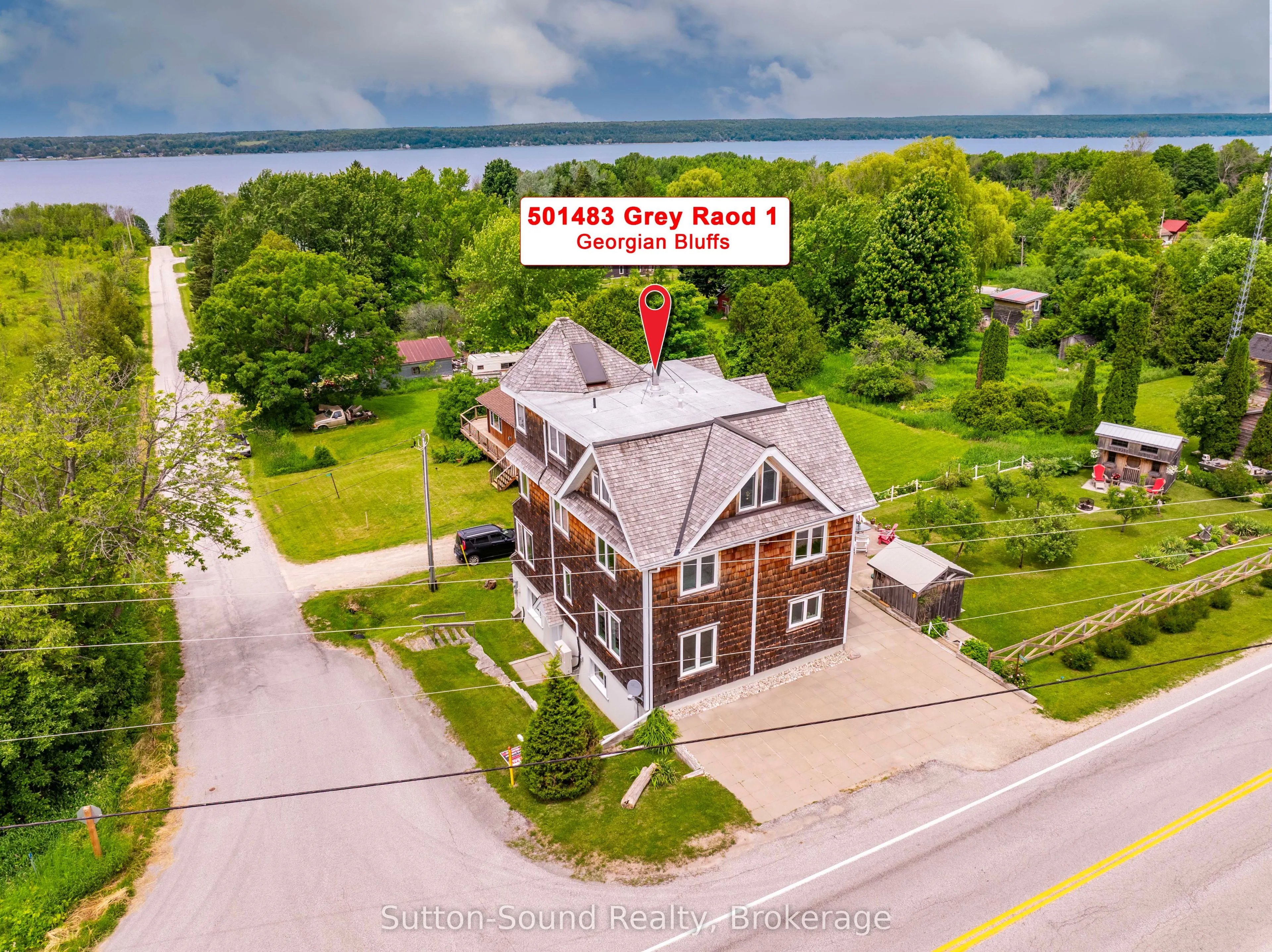 501483 Grey Road 1 Road