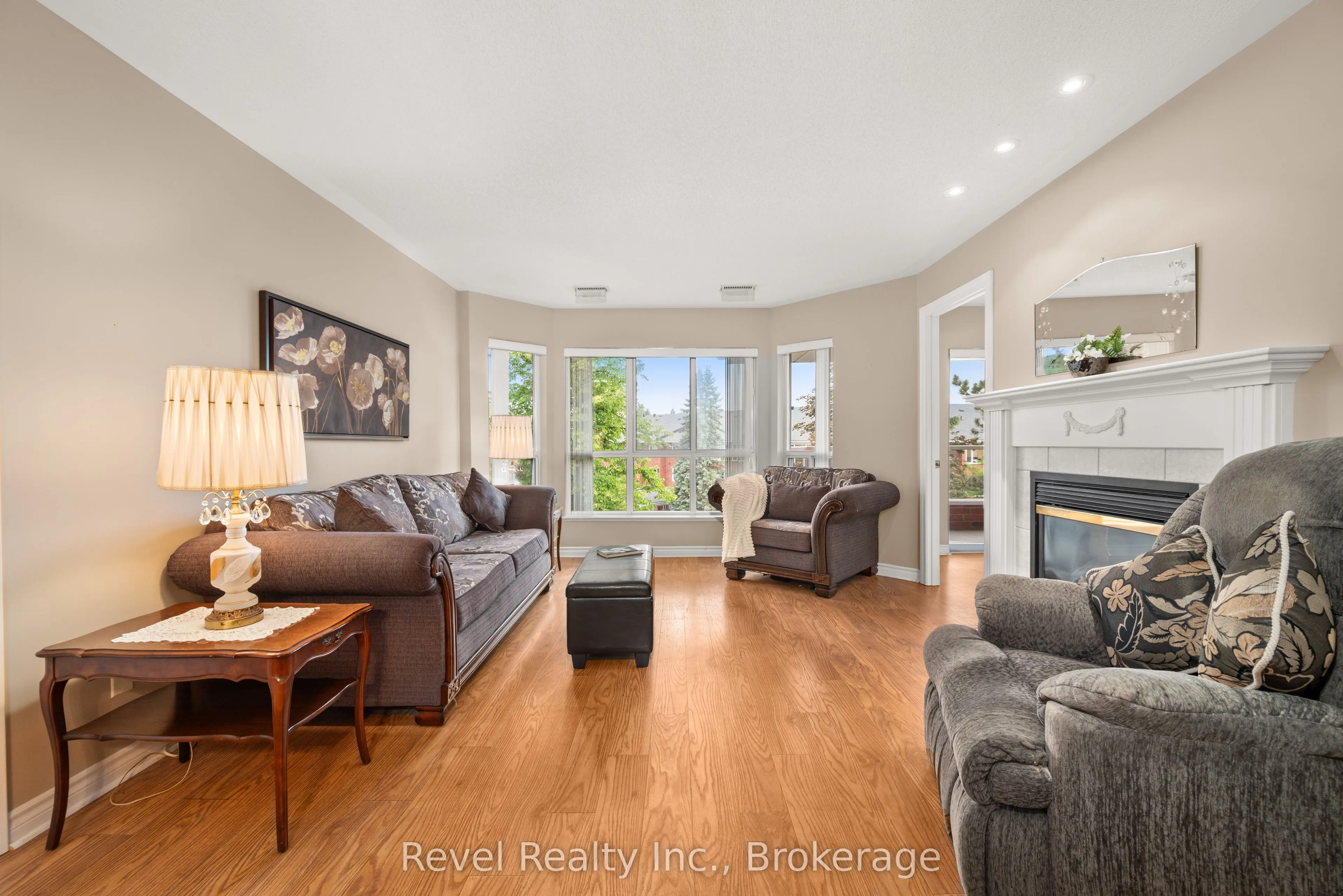 3 Heritage Way #302