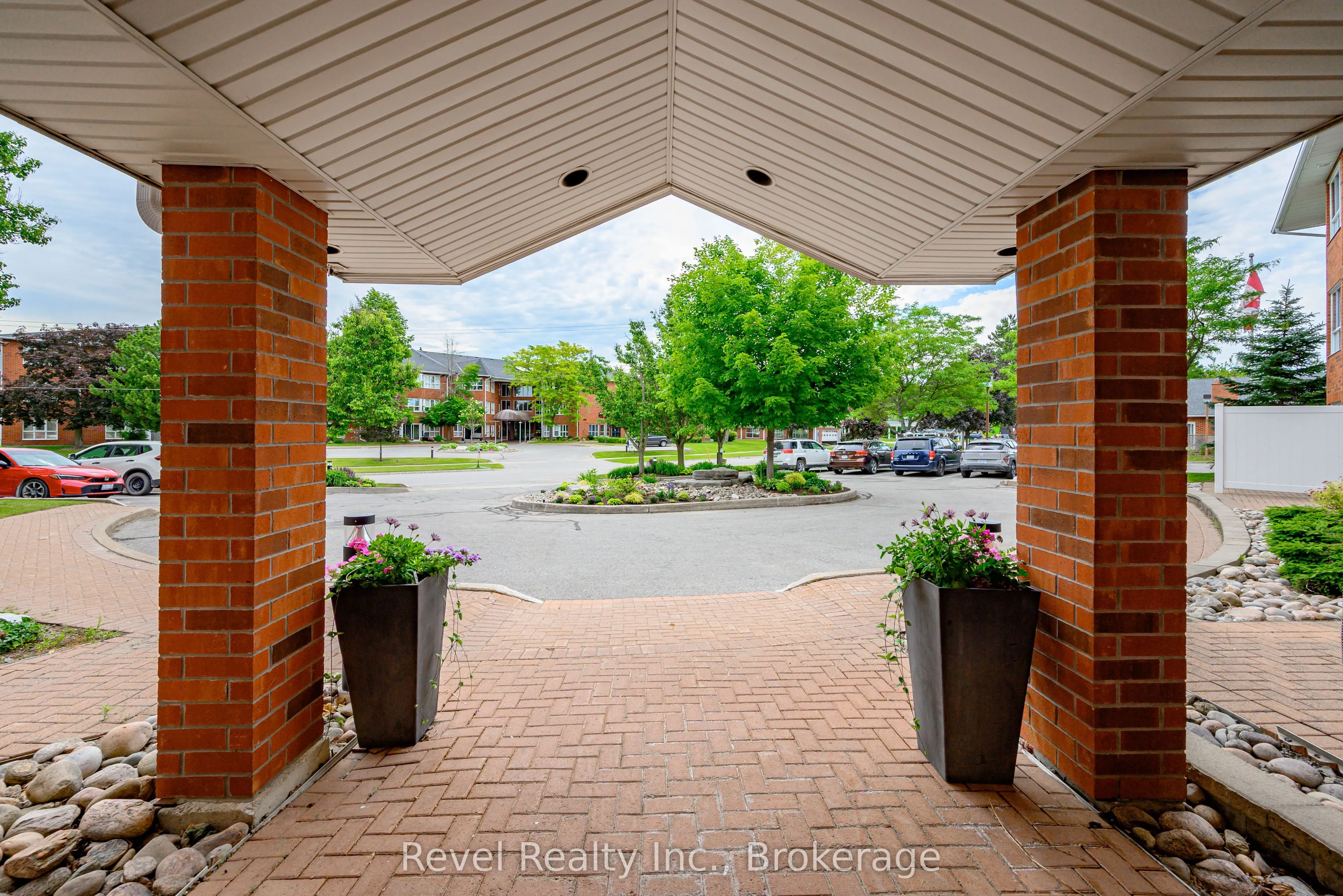 3 Heritage Way #302