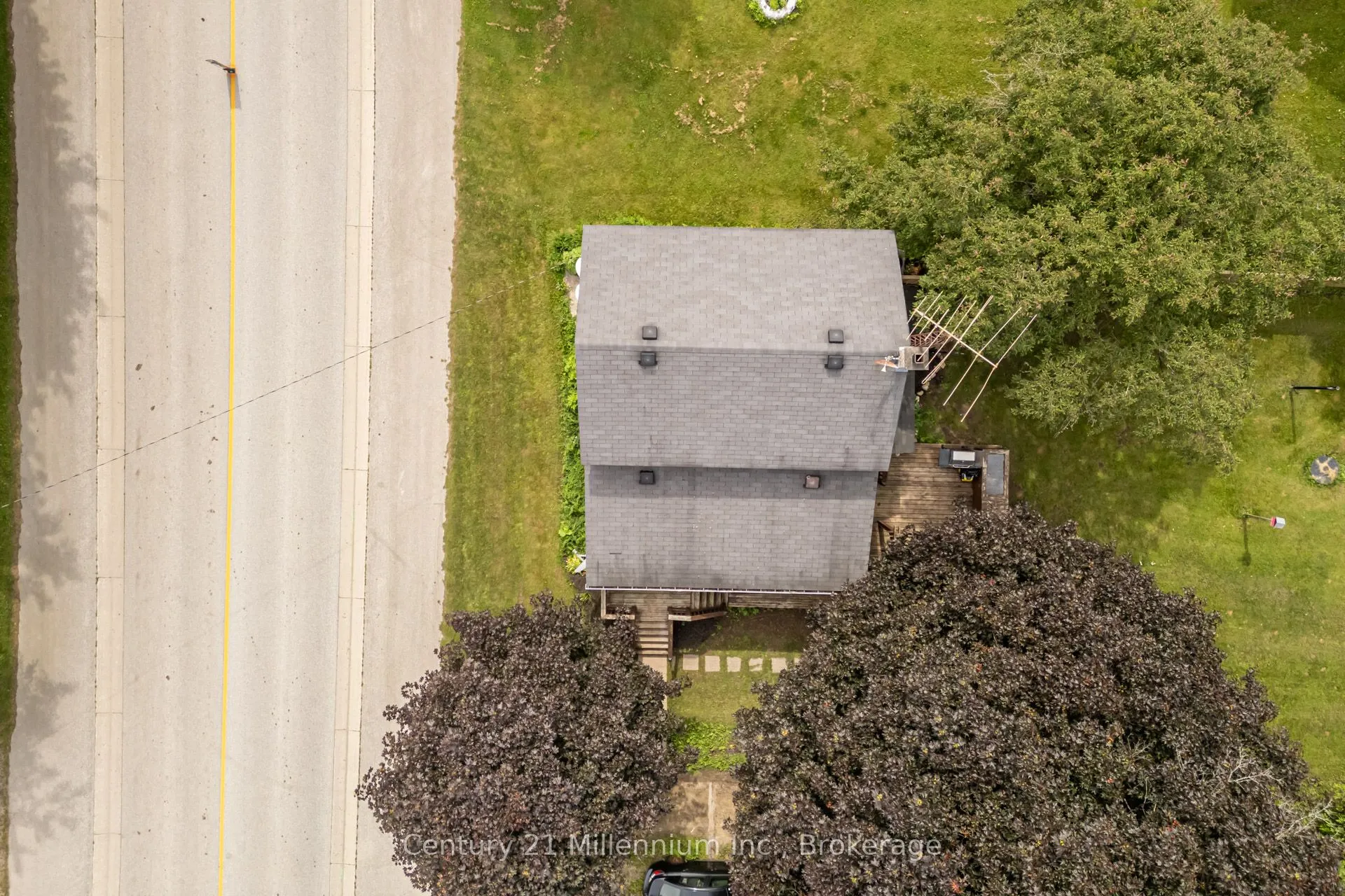 332 Bruce Road 40