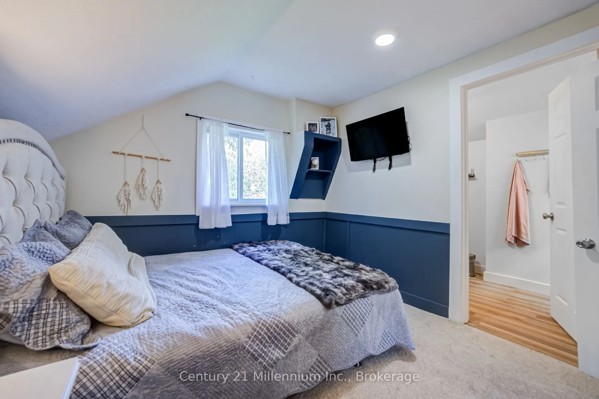 332 Bruce Road 40