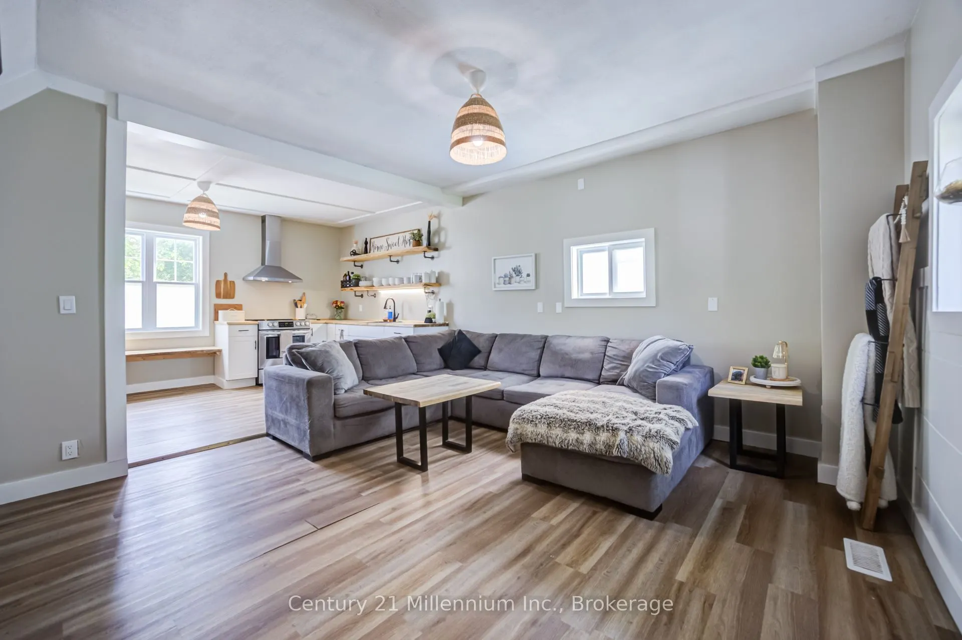 332 Bruce Road 40