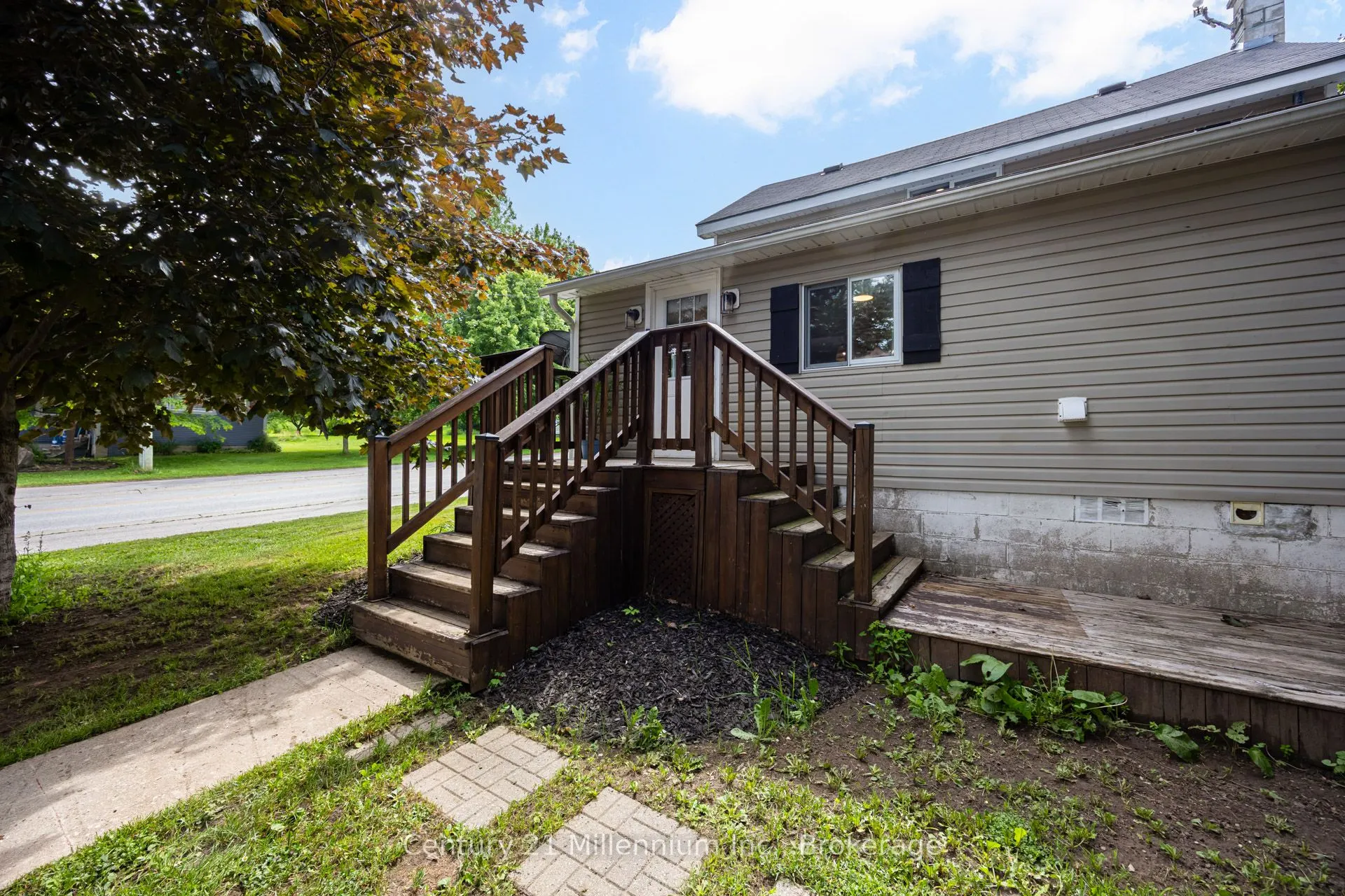 332 Bruce Road 40