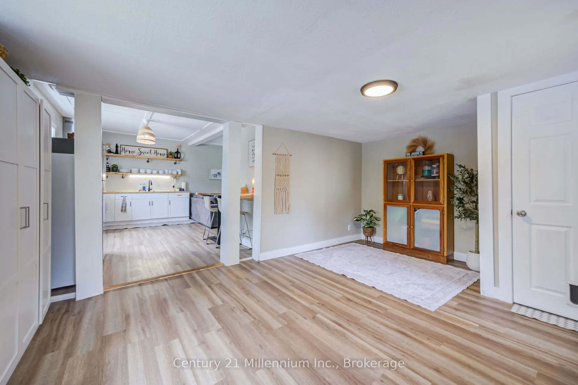 332 Bruce Road 40