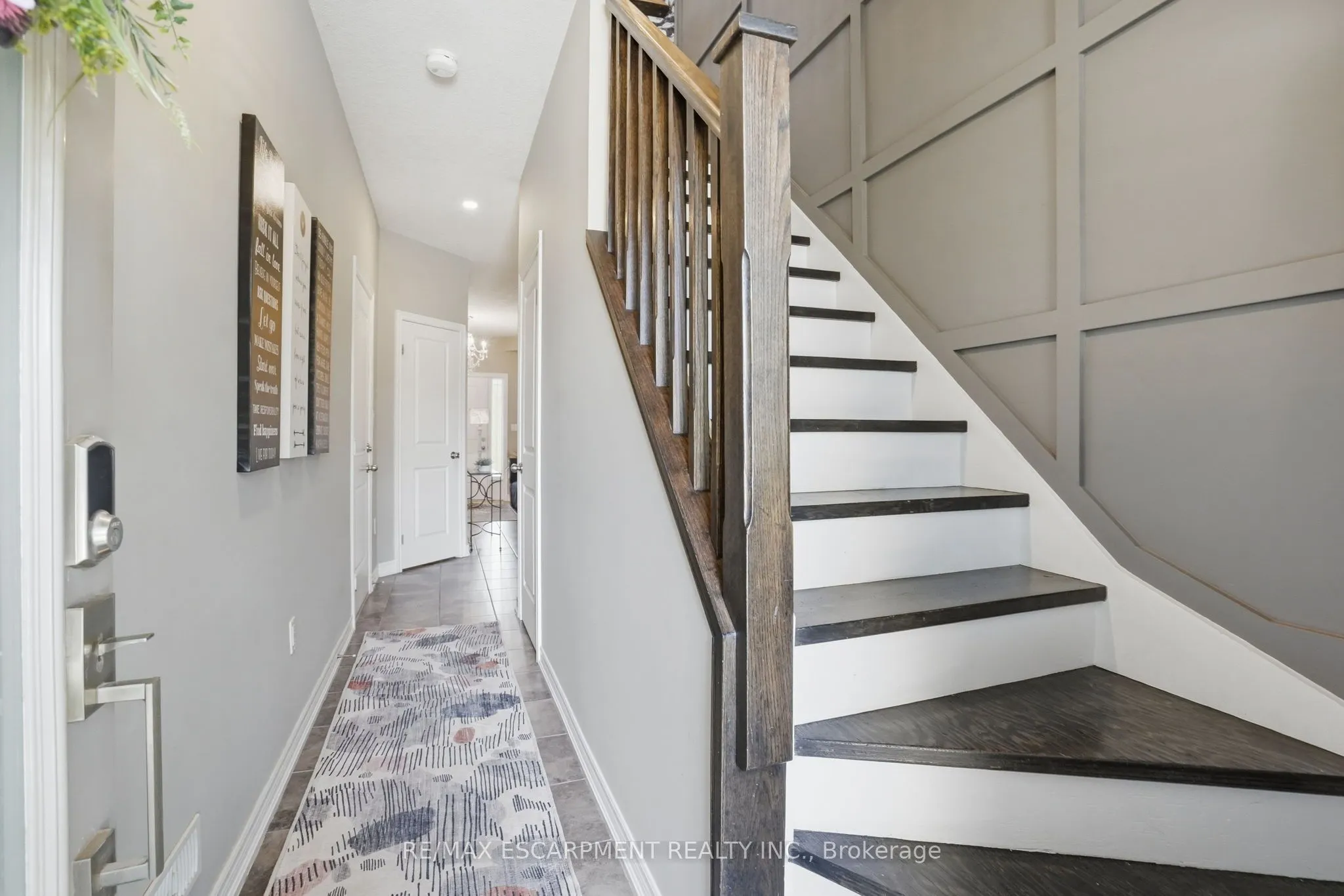27 Crossings Way