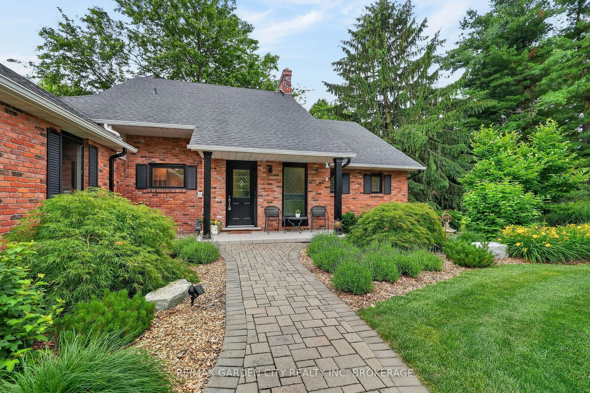 656 Memorial Drive