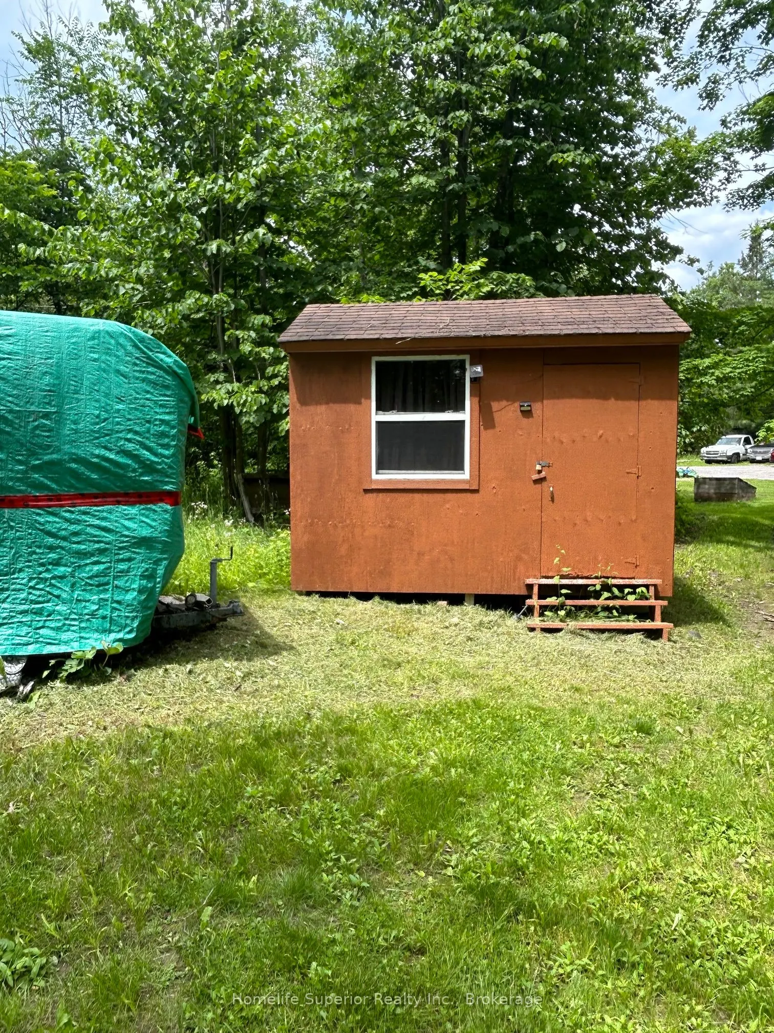 331 Swinburne Lane E