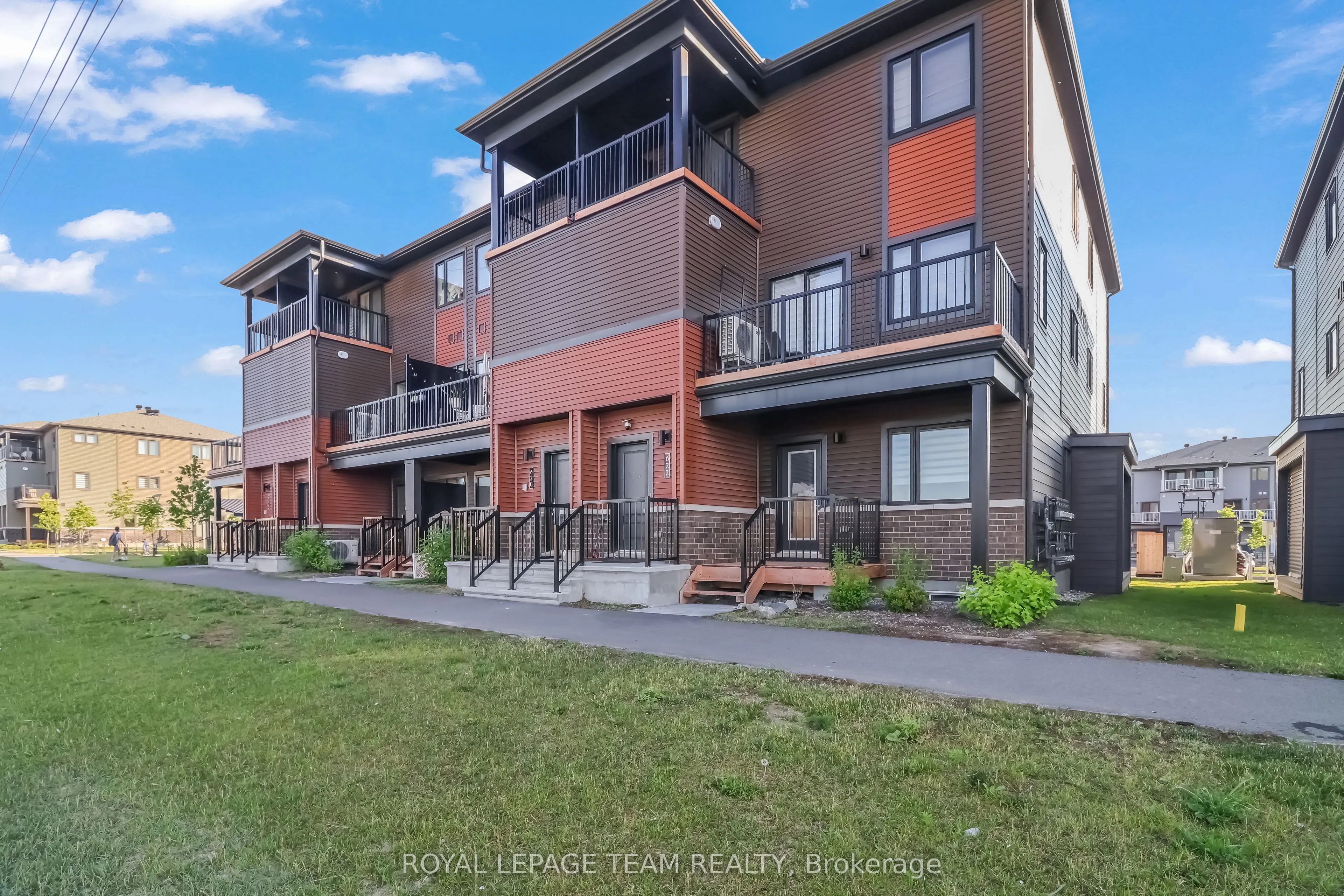 620 Parnian Private #71