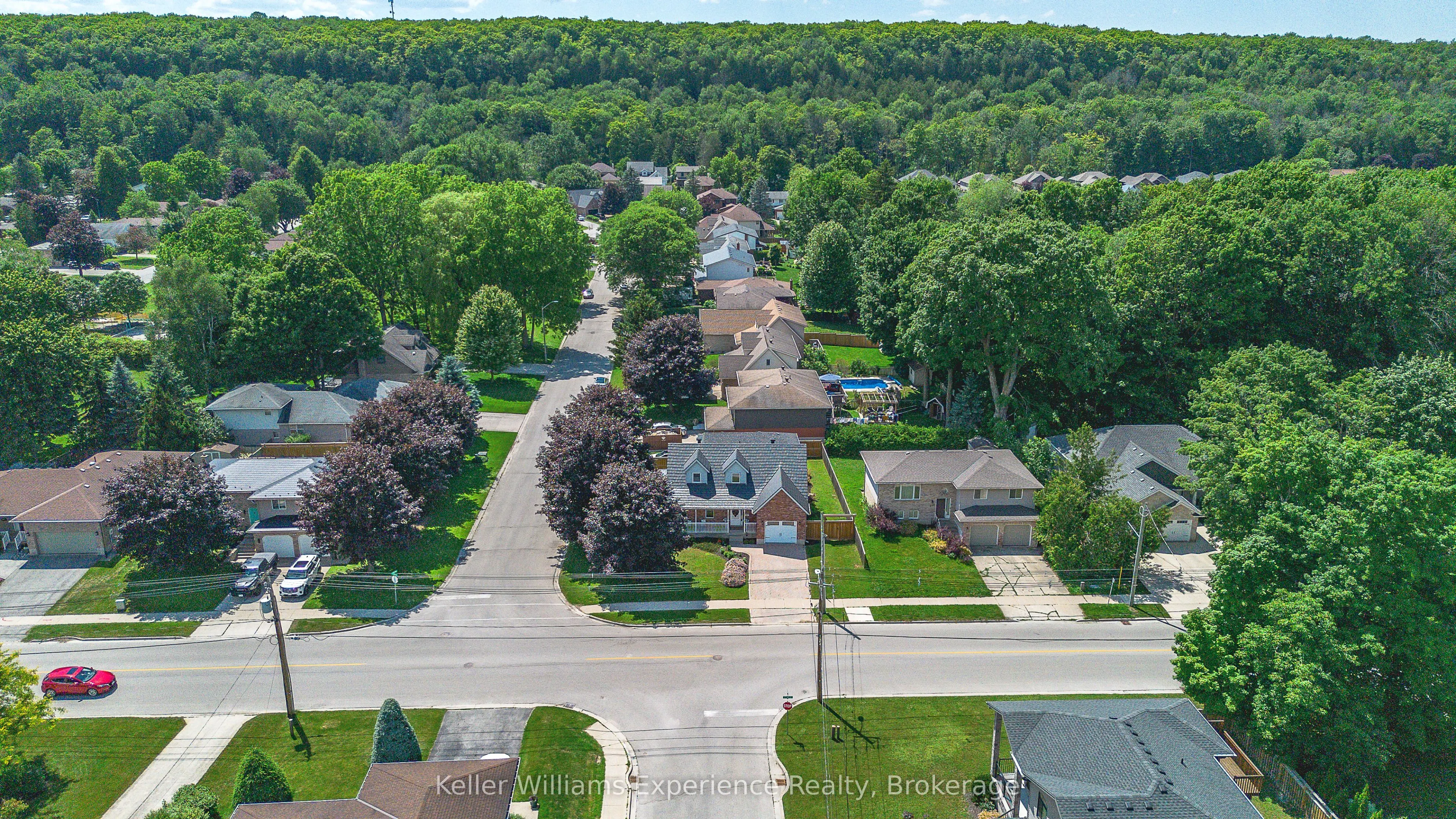 300 4th Avenue W