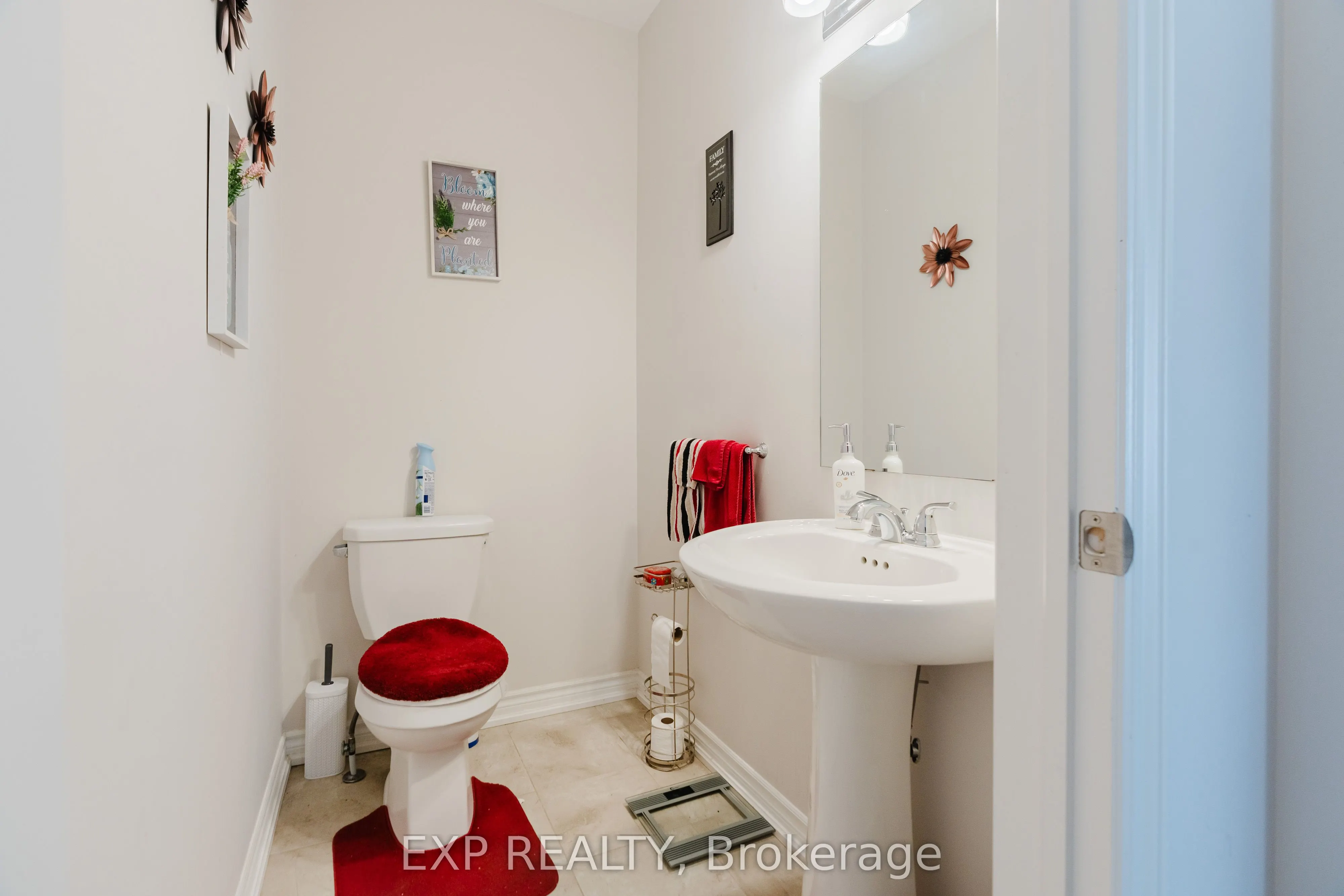 30 Coppermine Street