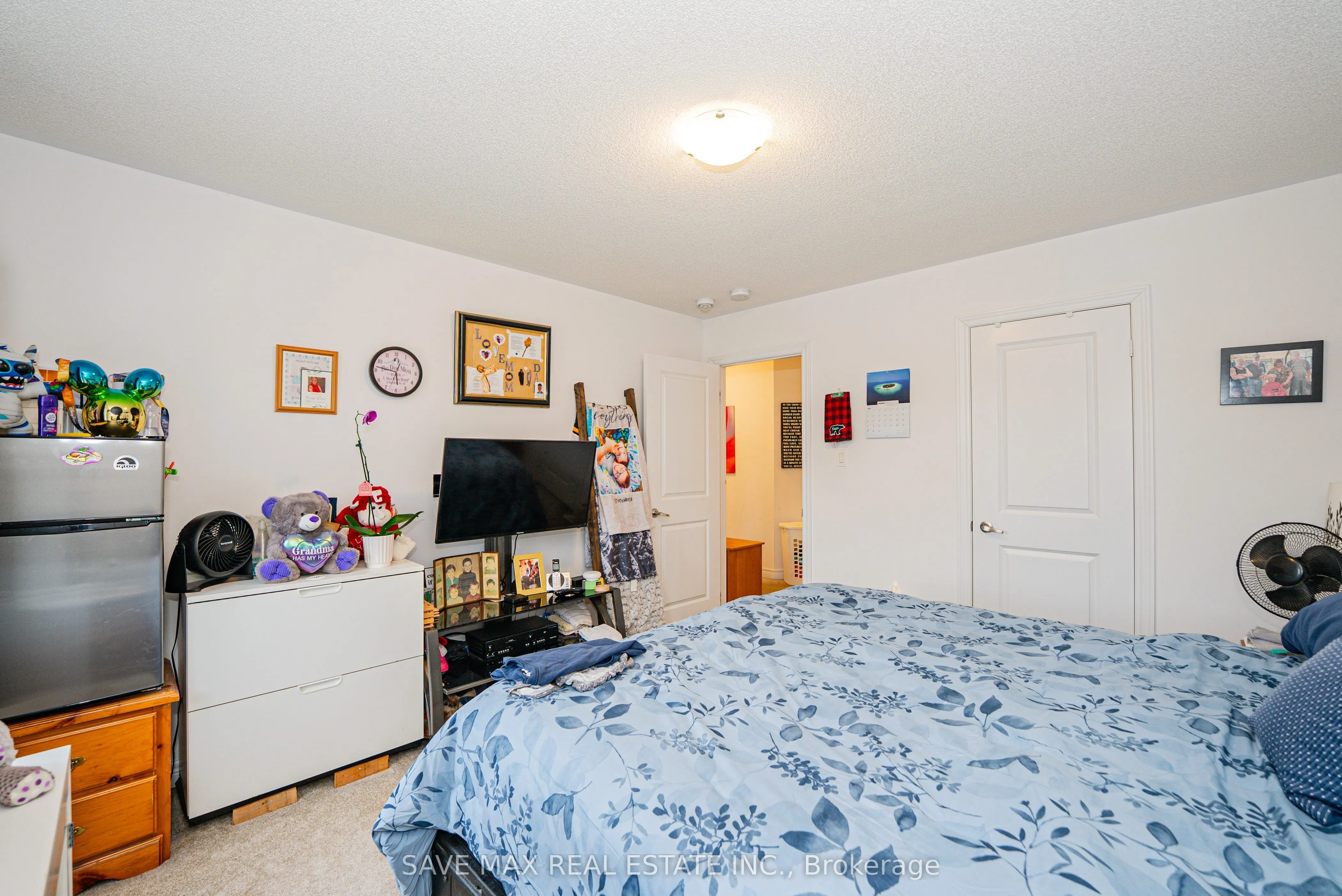 335 Ridley Crescent