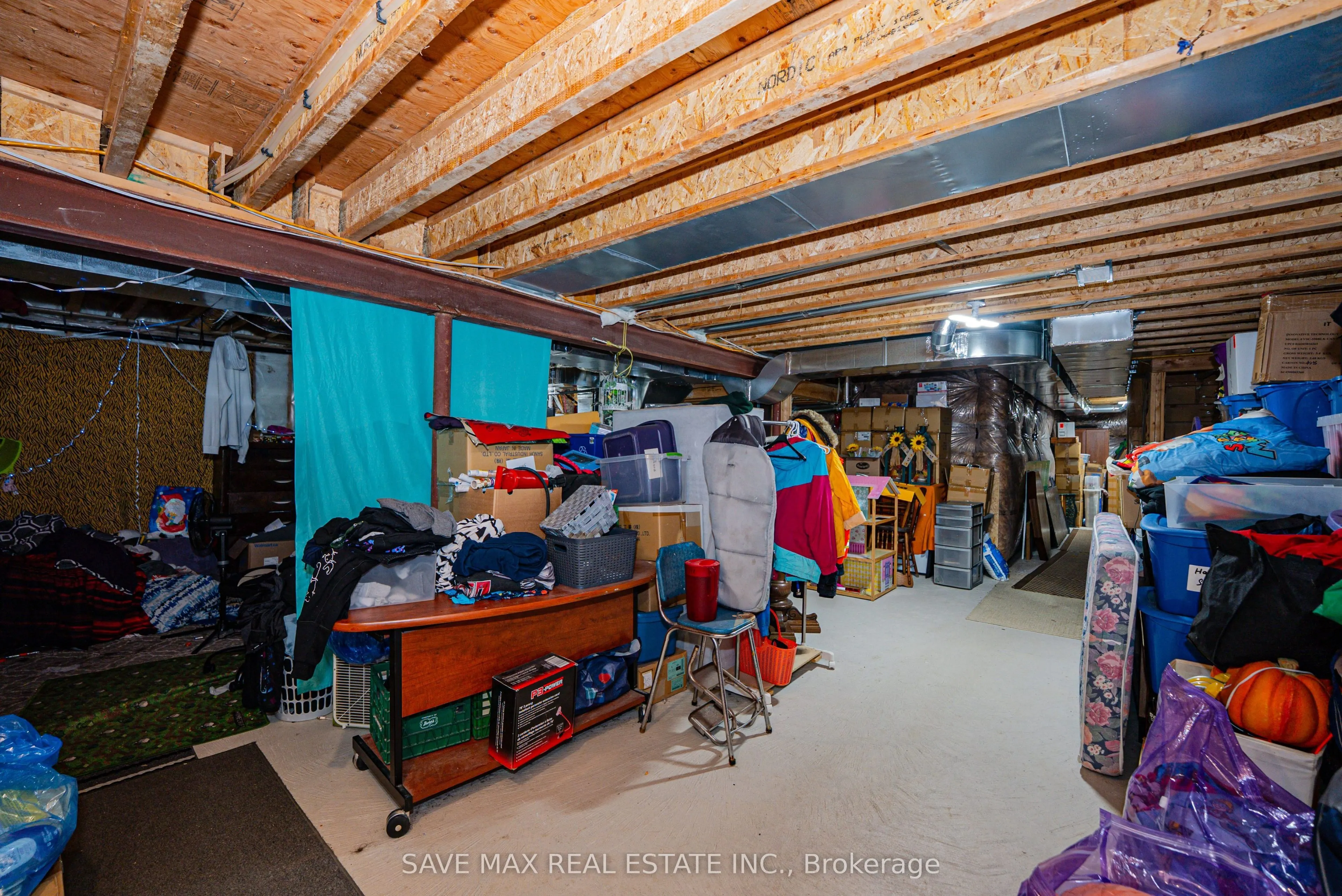 335 Ridley Crescent