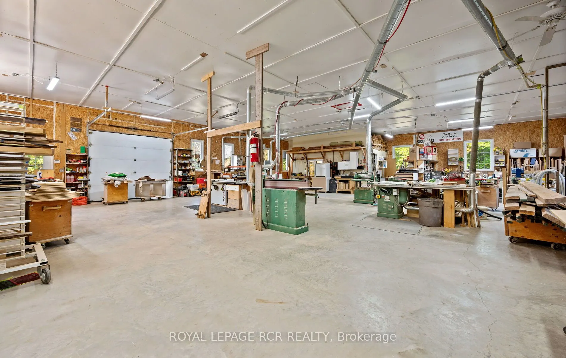 425457 25 Side Road