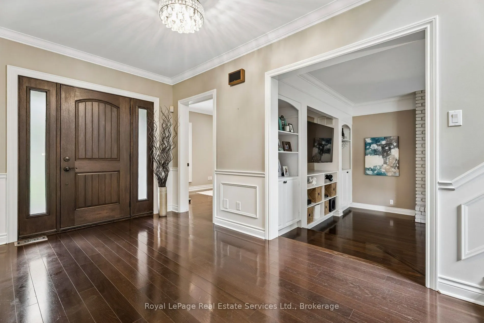 1 Stonebury Place