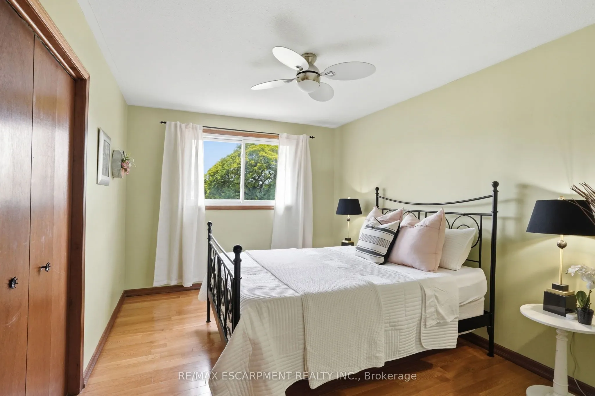 57 NEIL Avenue