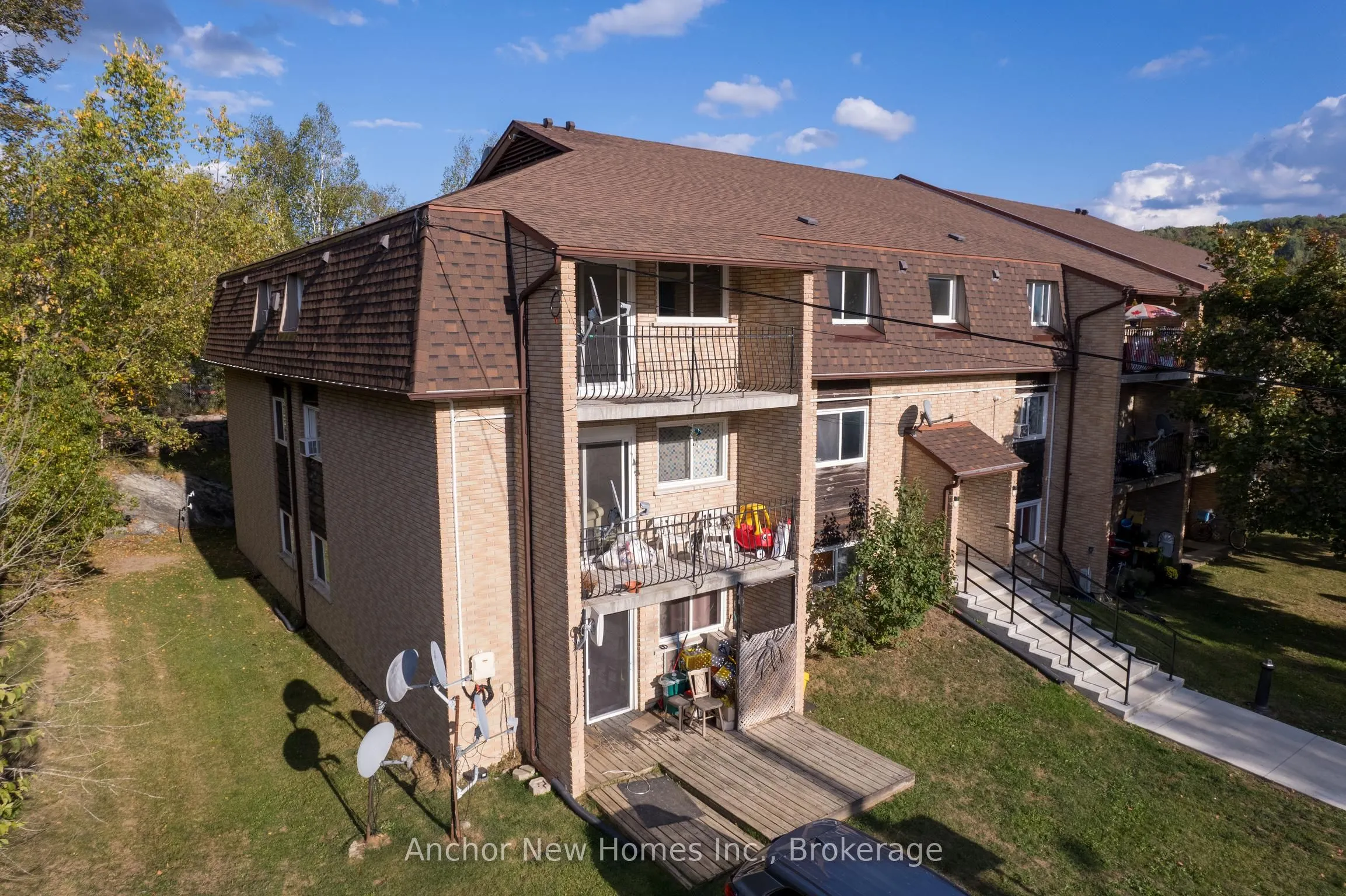 20 Valleyview Drive